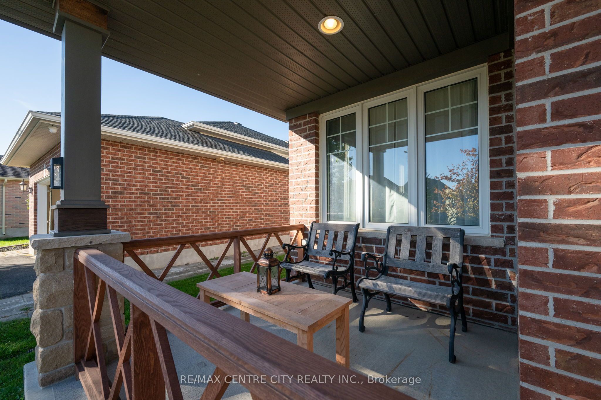 52 Pine Valley Drive Property Photo 5