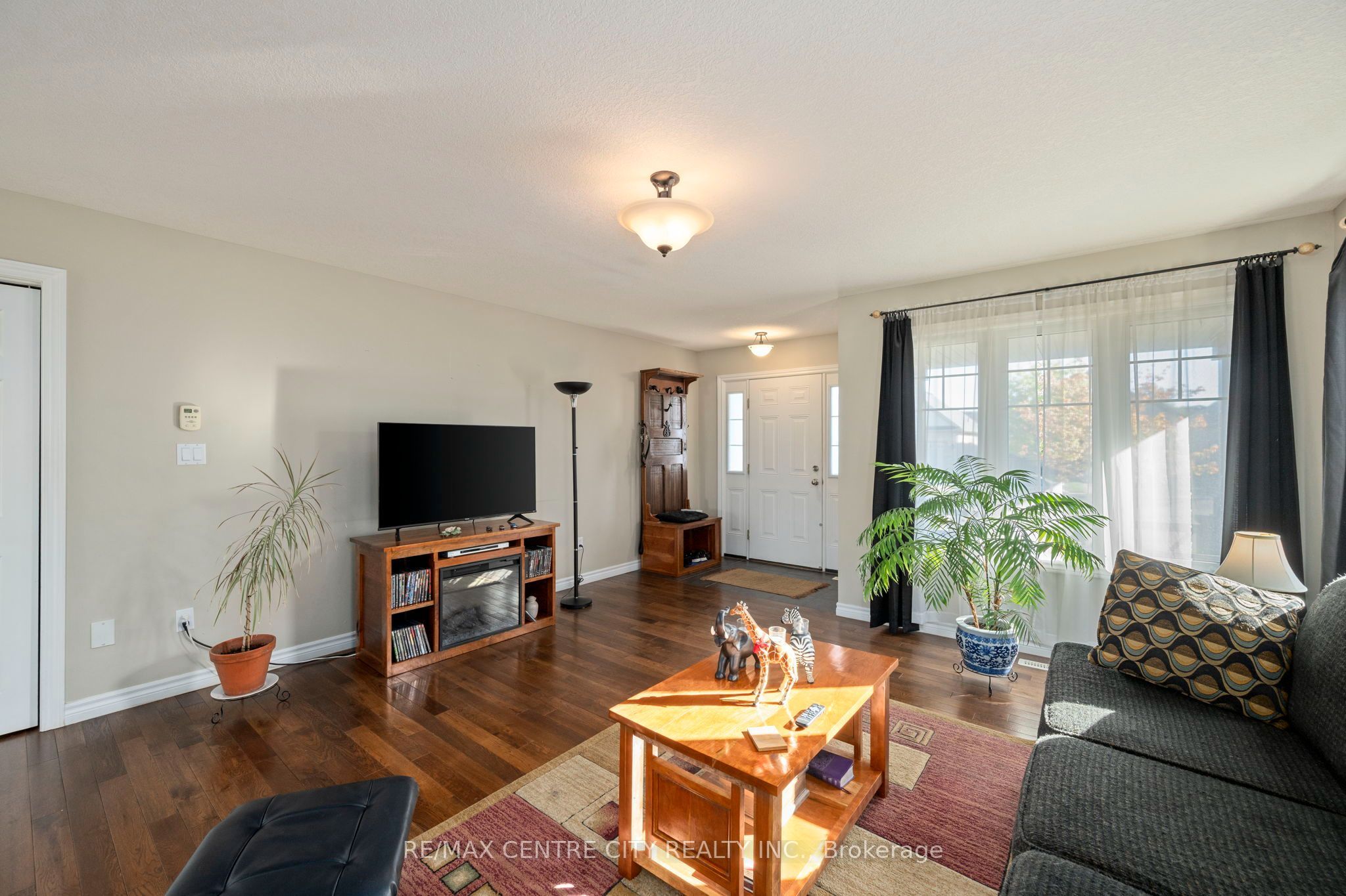 52 Pine Valley Drive Property Photo 8