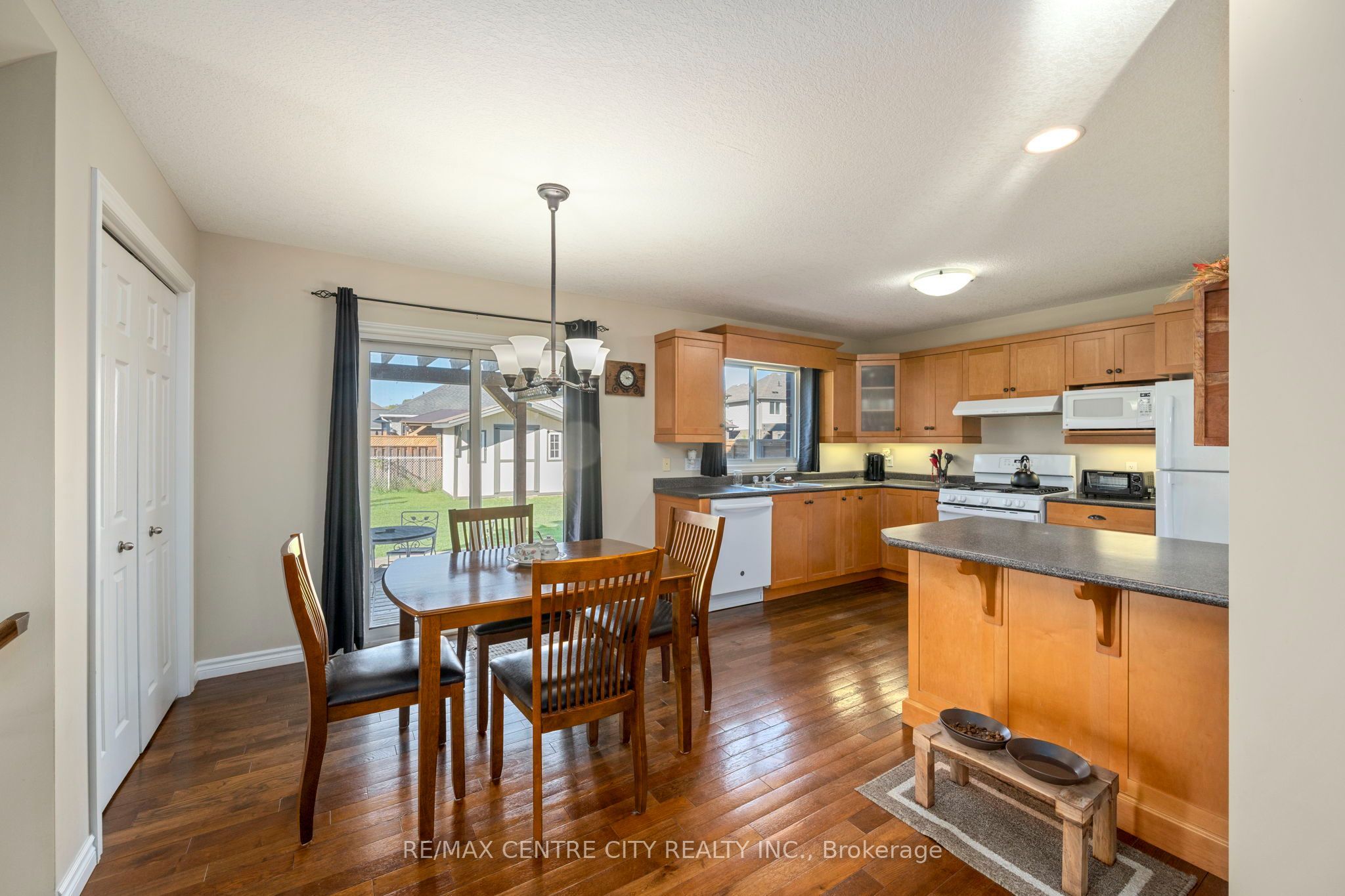 52 Pine Valley Drive Property Photo 11