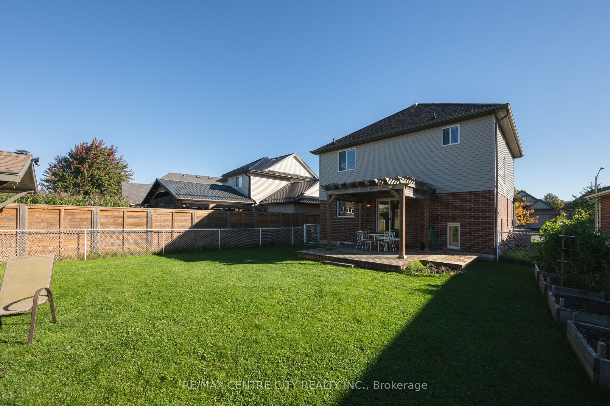 52 Pine Valley Drive Property Photo 37