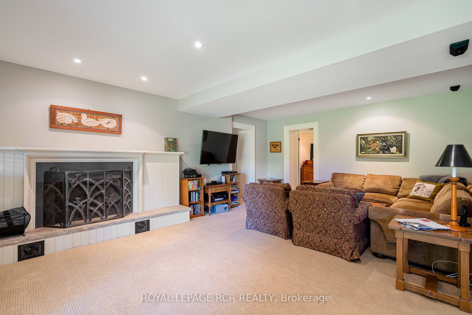 718157 1st Line E Property Photo 29