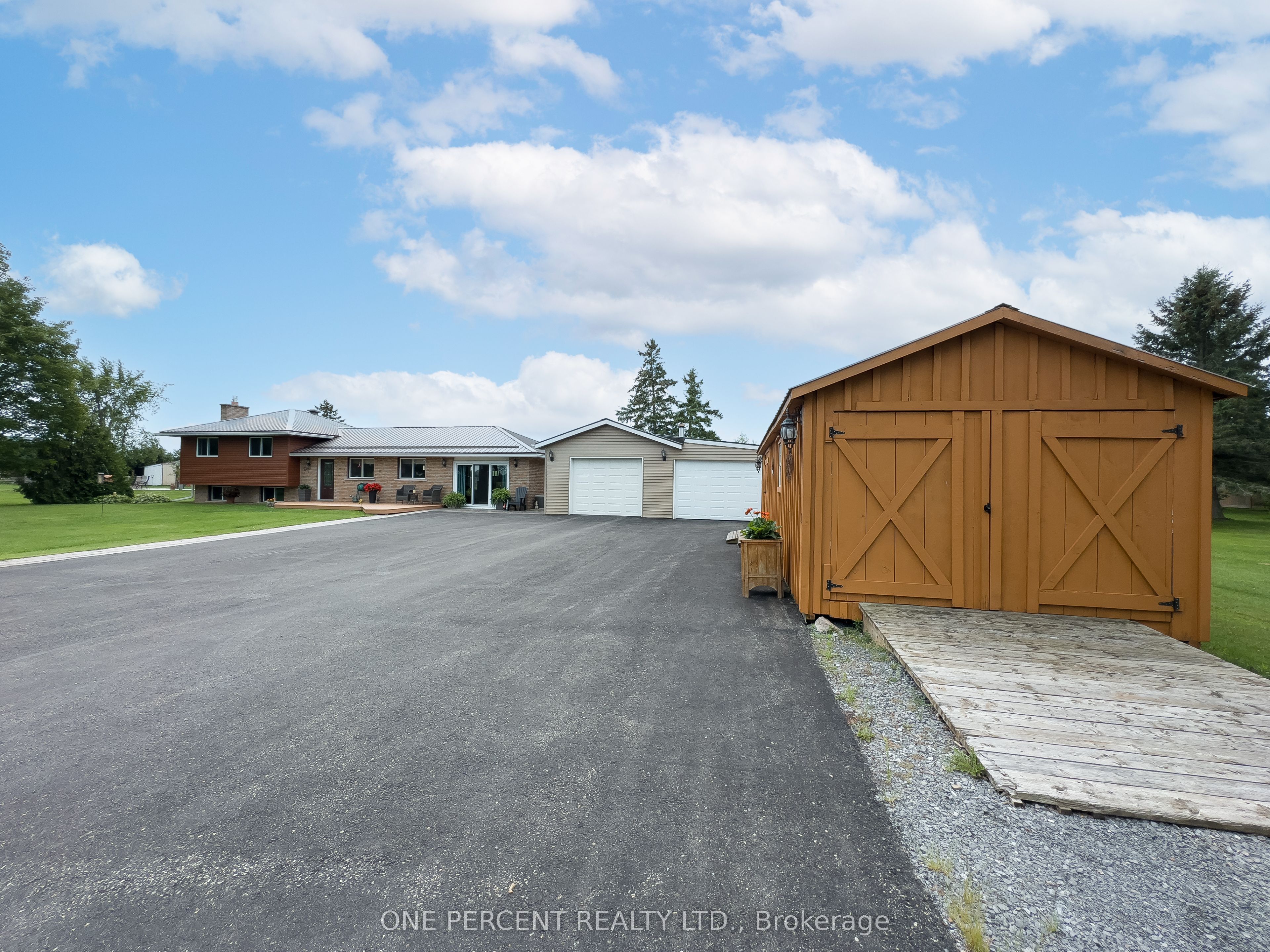 858 Eden Grove Road Property Photo 2