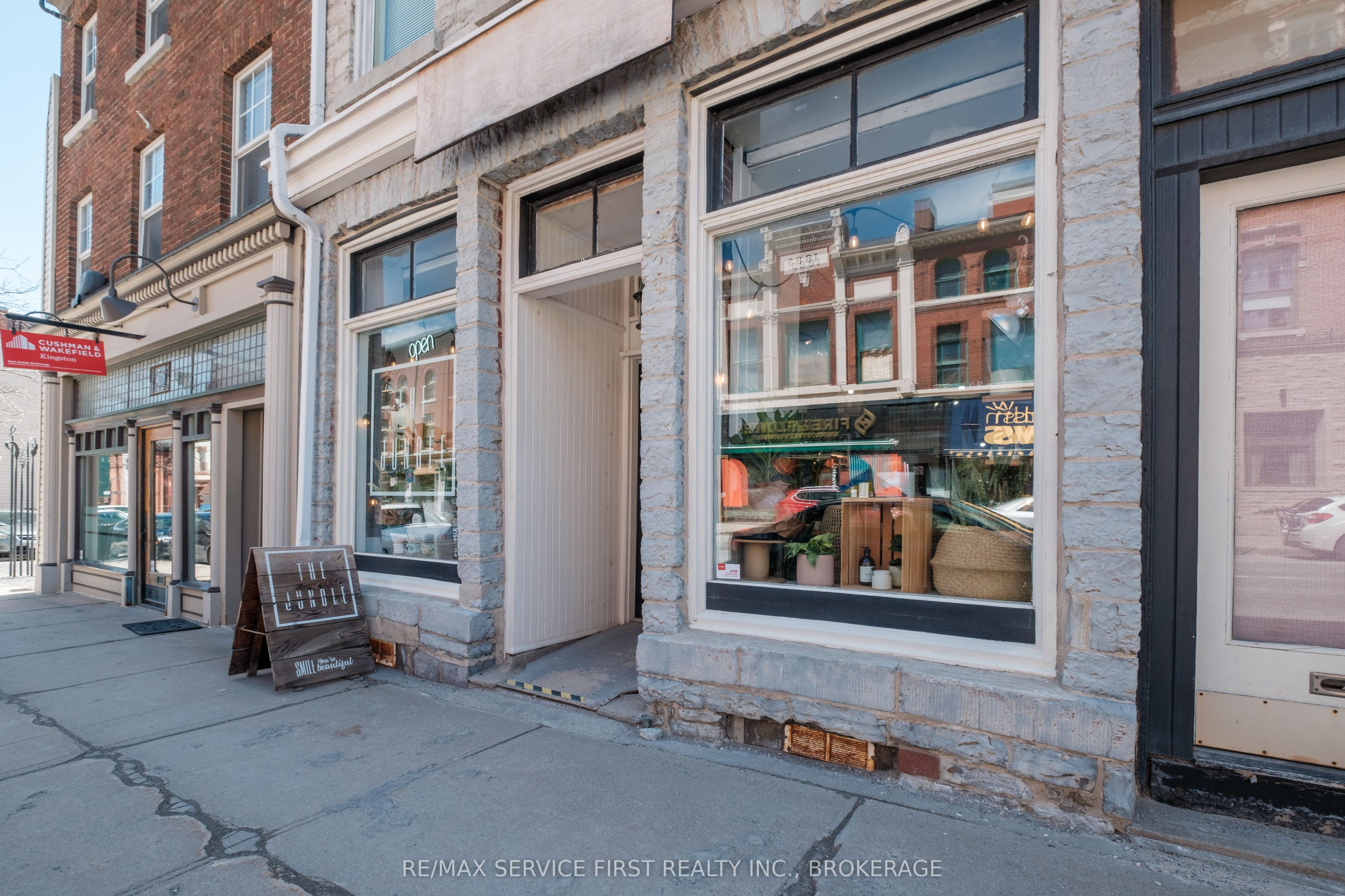 82-94 155-159 Brock St & Wellington St. Street Property Photo 11