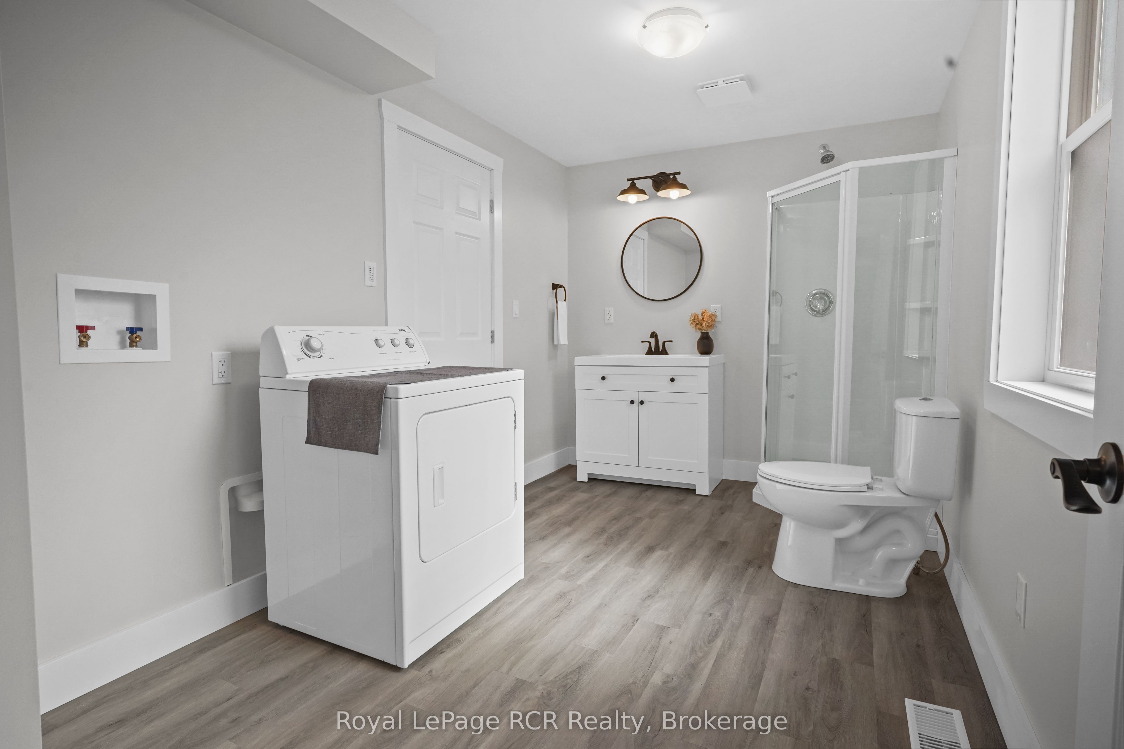 1064 Mill Street Property Photo 23
