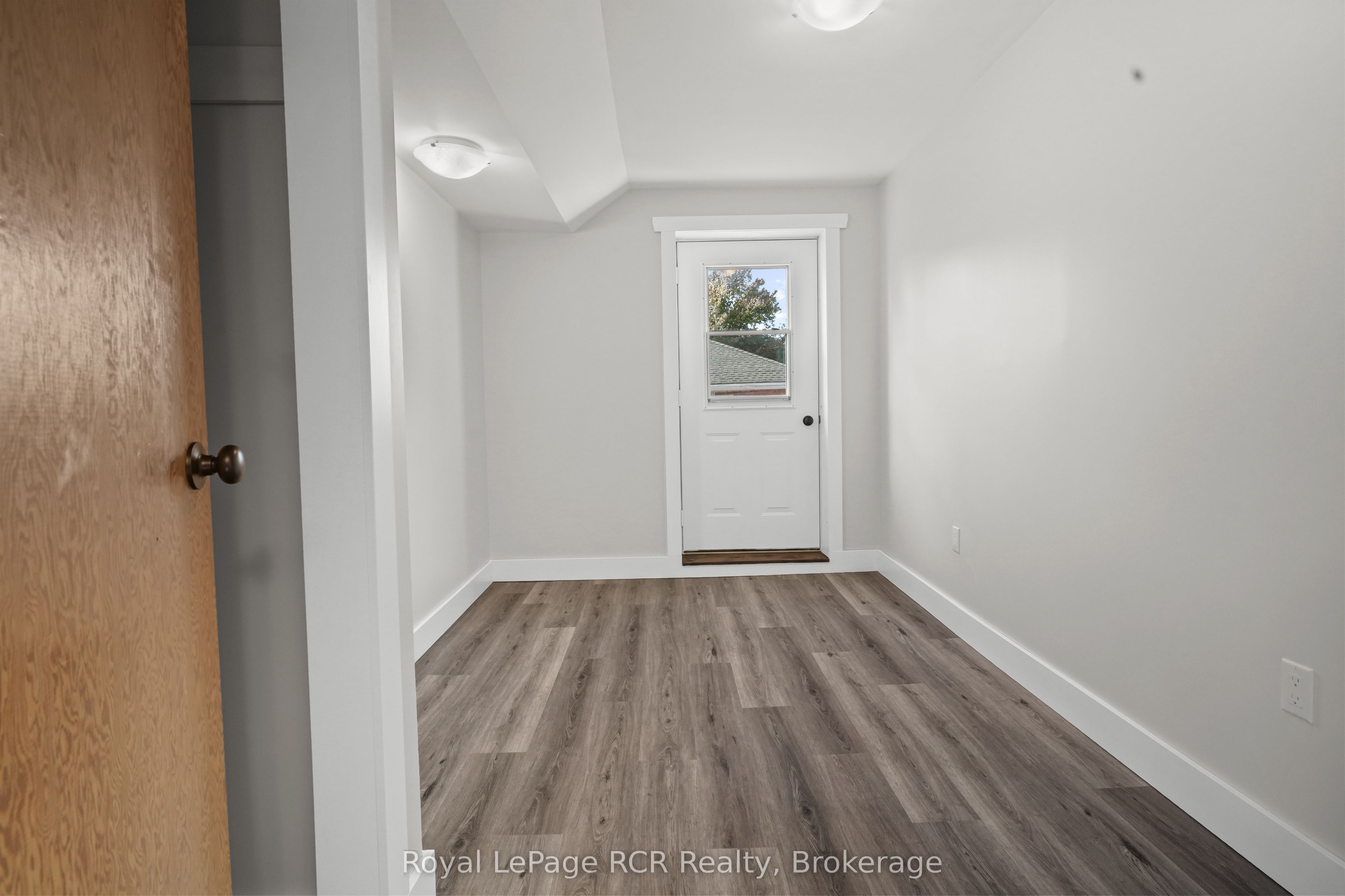 1064 Mill Street Property Photo 24
