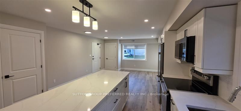 118 Scott Street 4 Property Photo 6