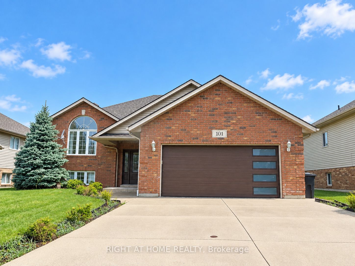 101 Joanne Court Property Photo 1