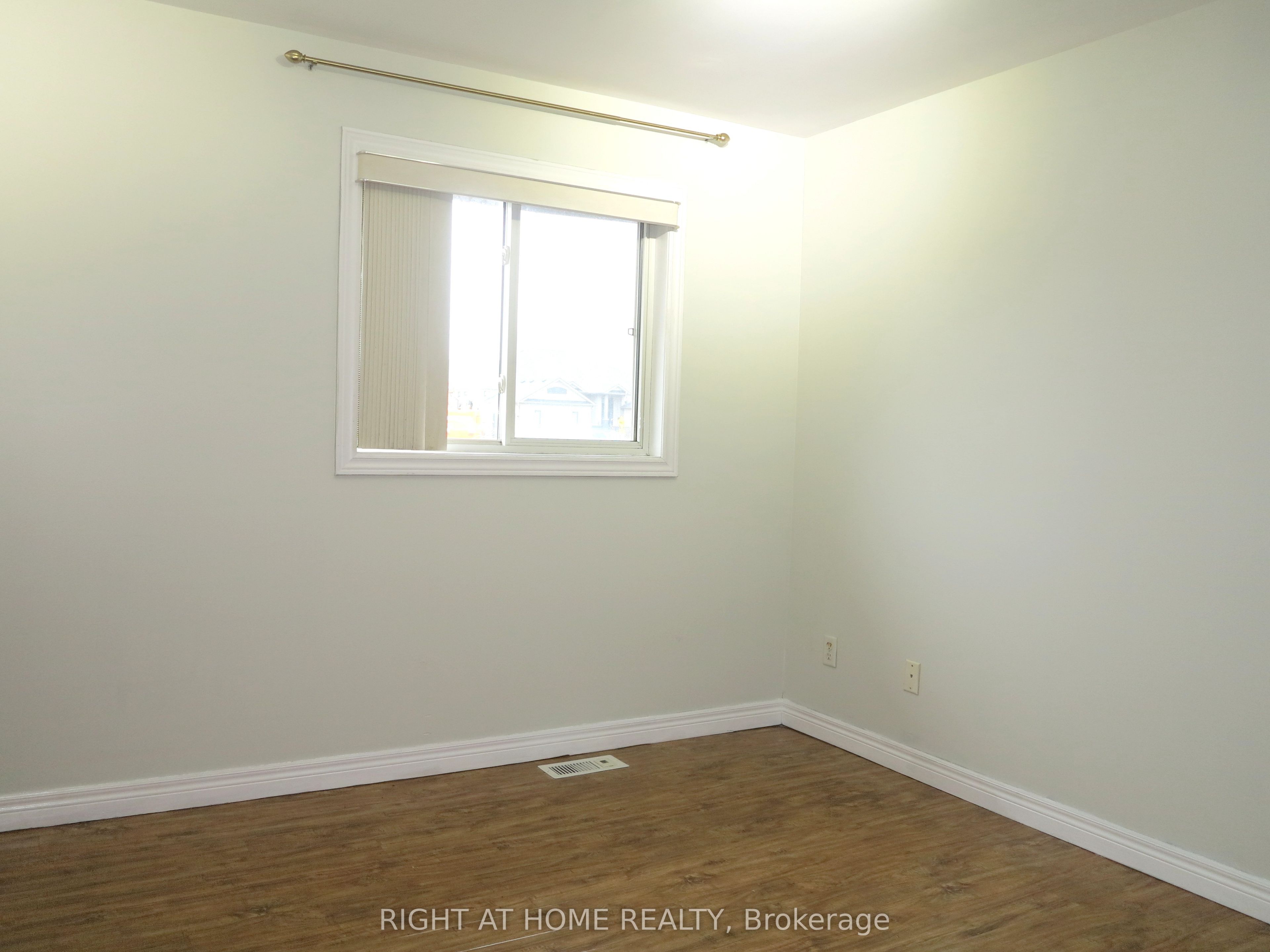 101 Joanne Court Property Photo 15