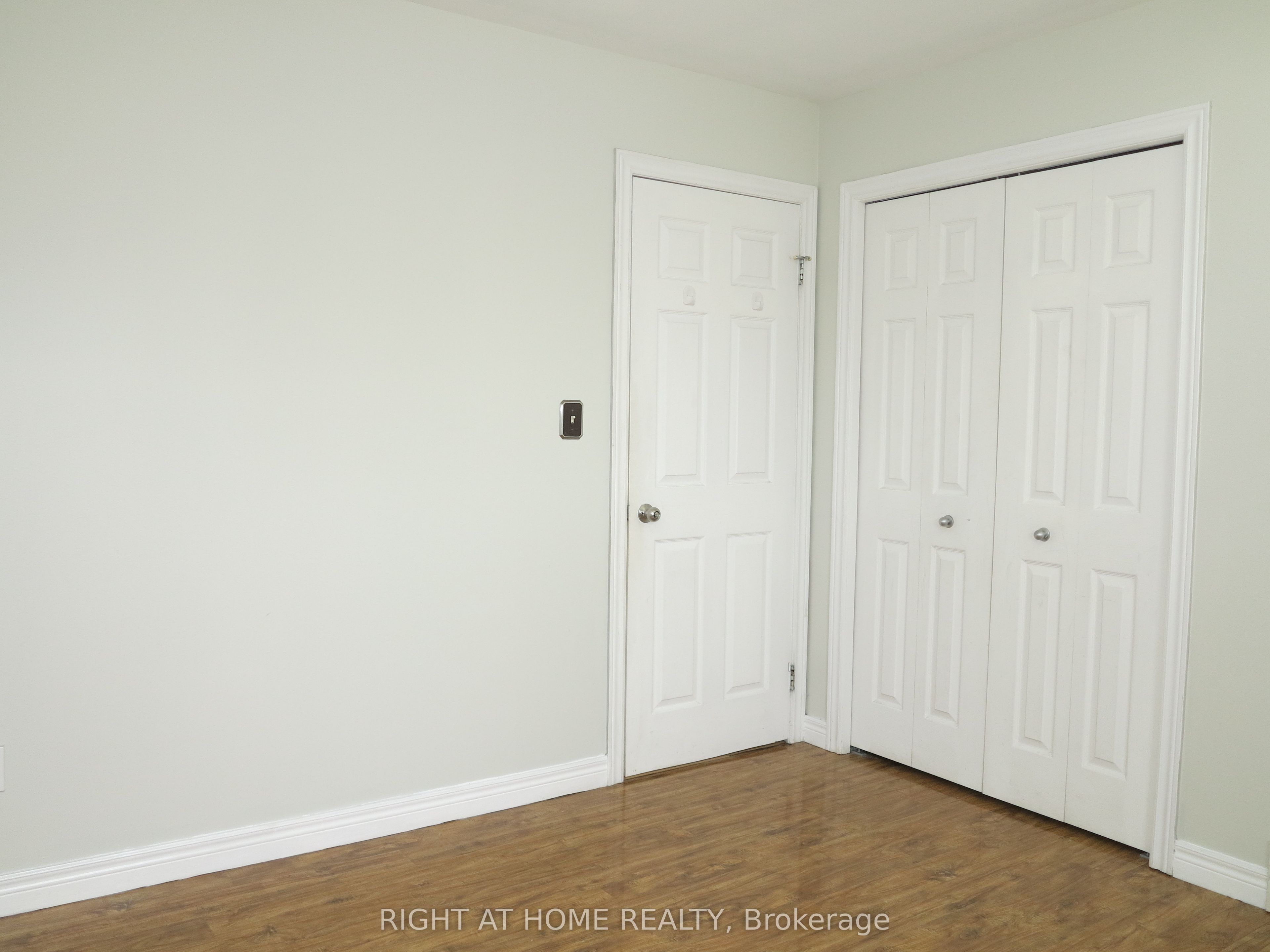 101 Joanne Court Property Photo 16