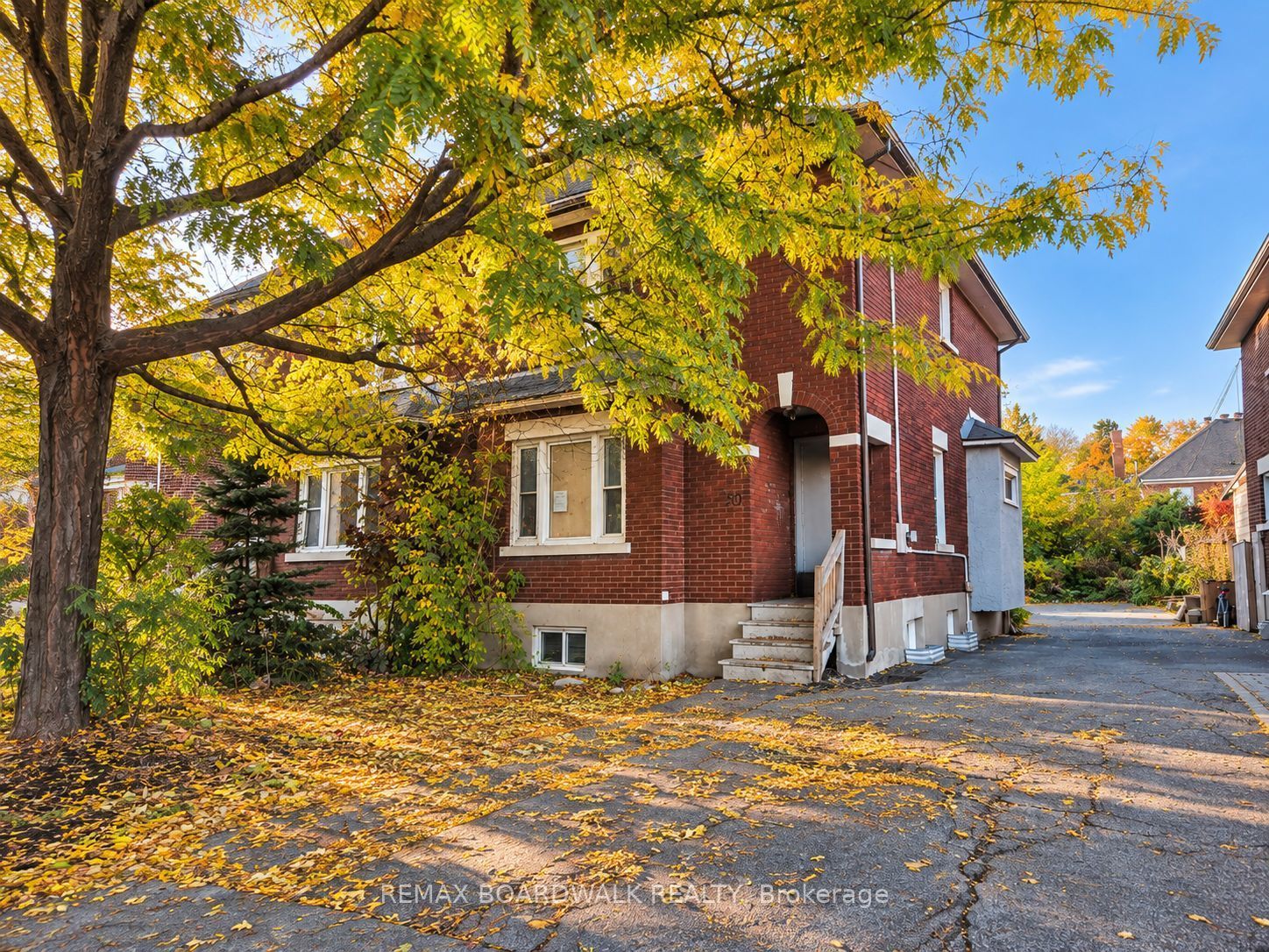 50 Imperial Avenue Property Photo 1