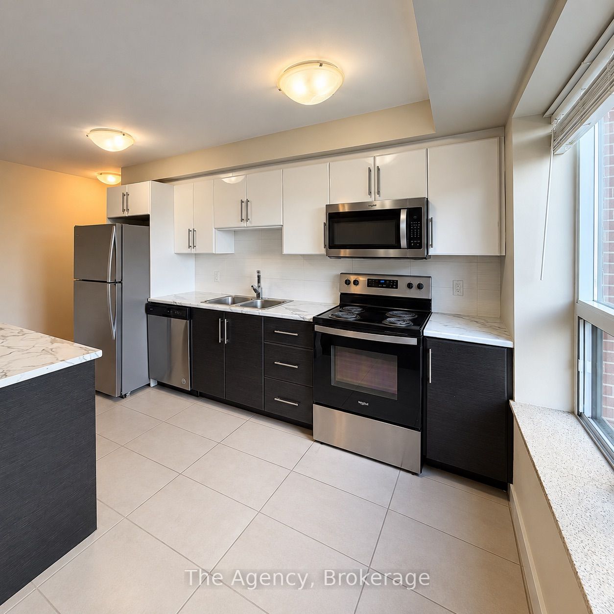 99 Church Street 401 Property Photo 3