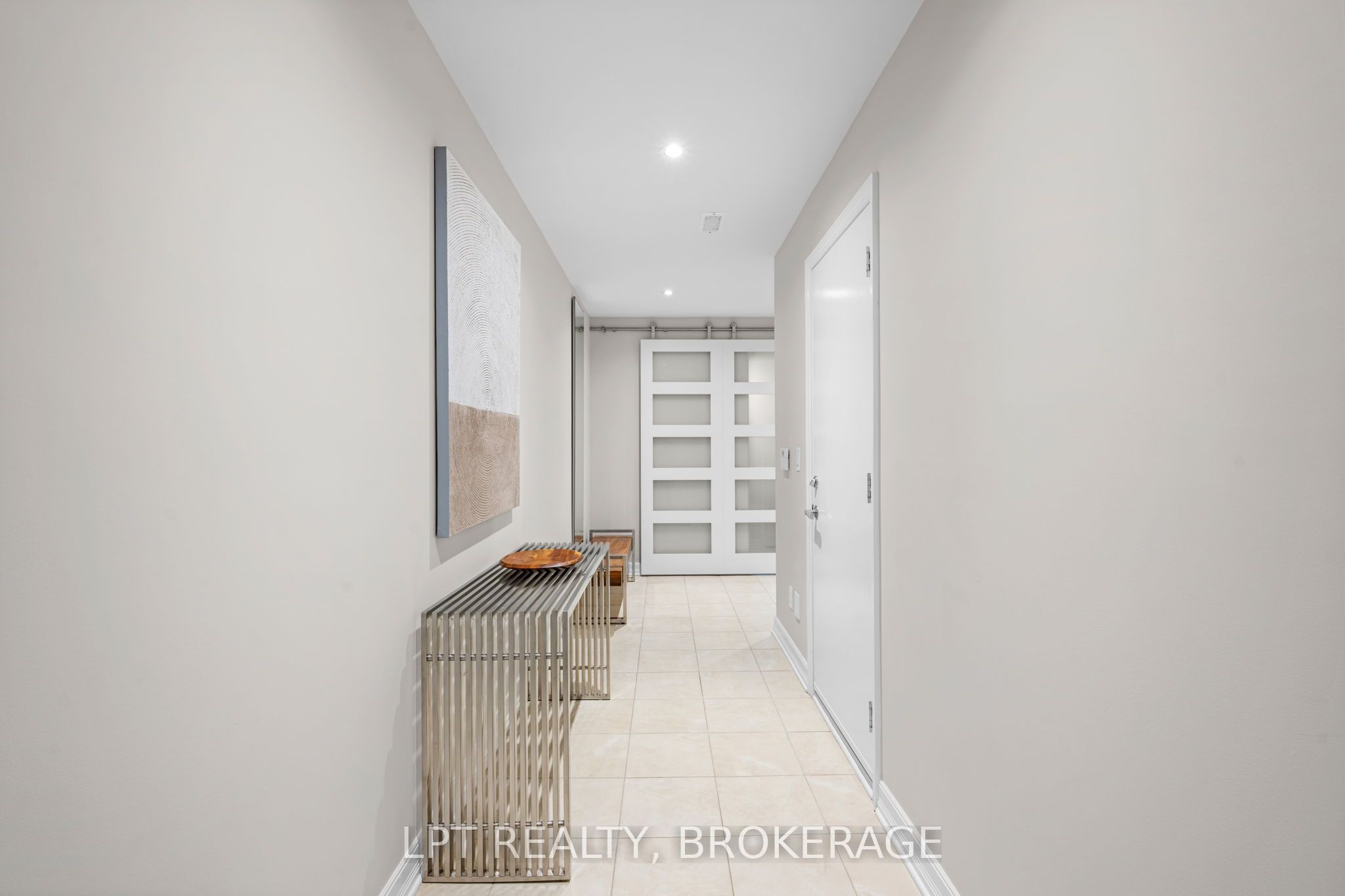 202 Dalkeith Private Property Photo 5