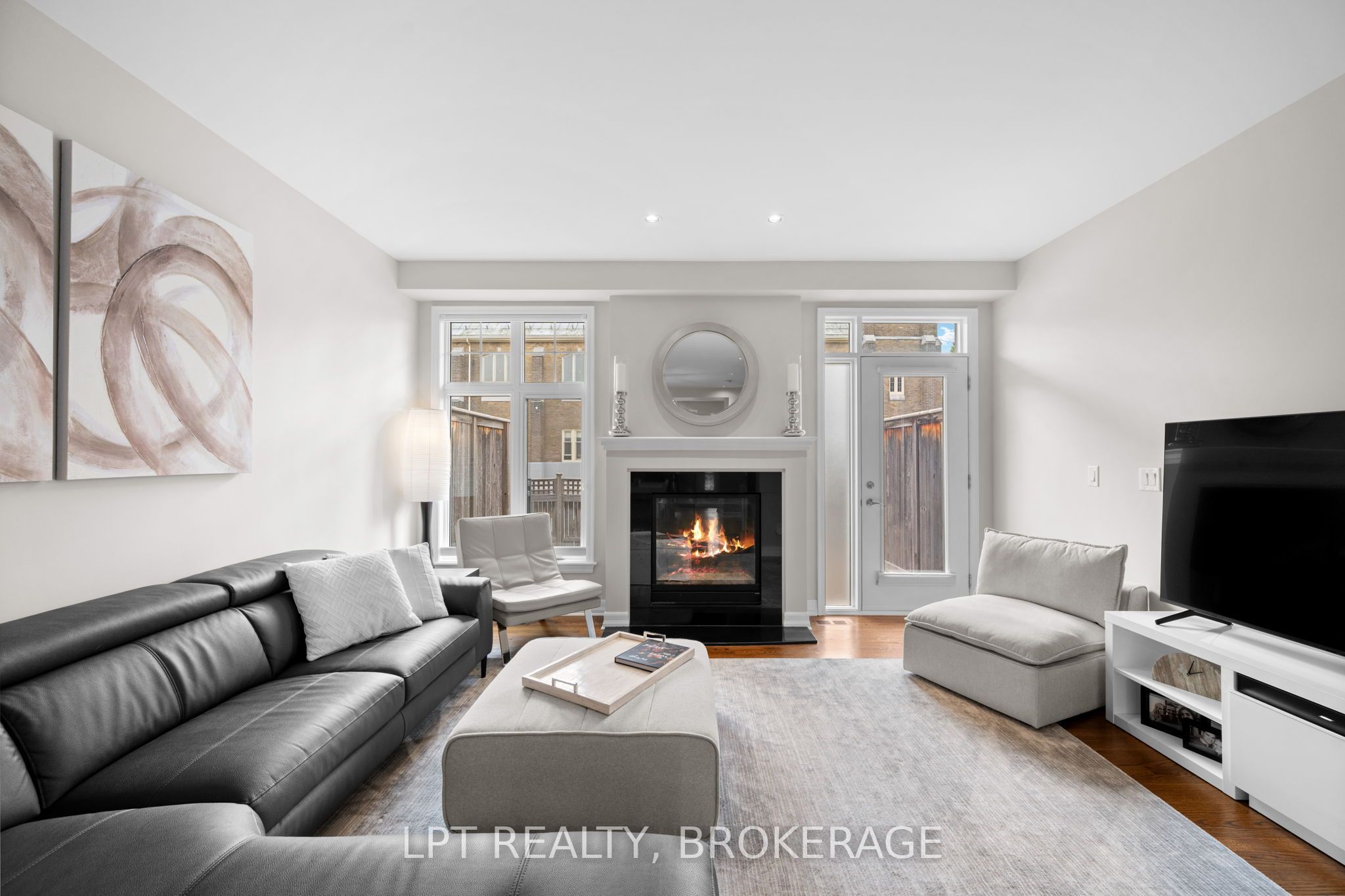 202 Dalkeith Private Property Photo 7
