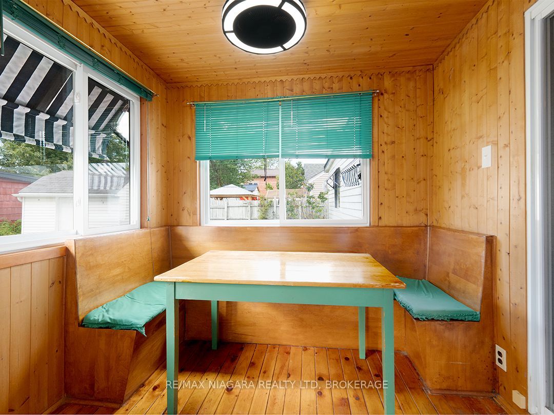 632 King Street Property Photo 15
