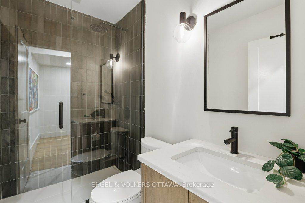 569 Edison Avenue Property Photo 39