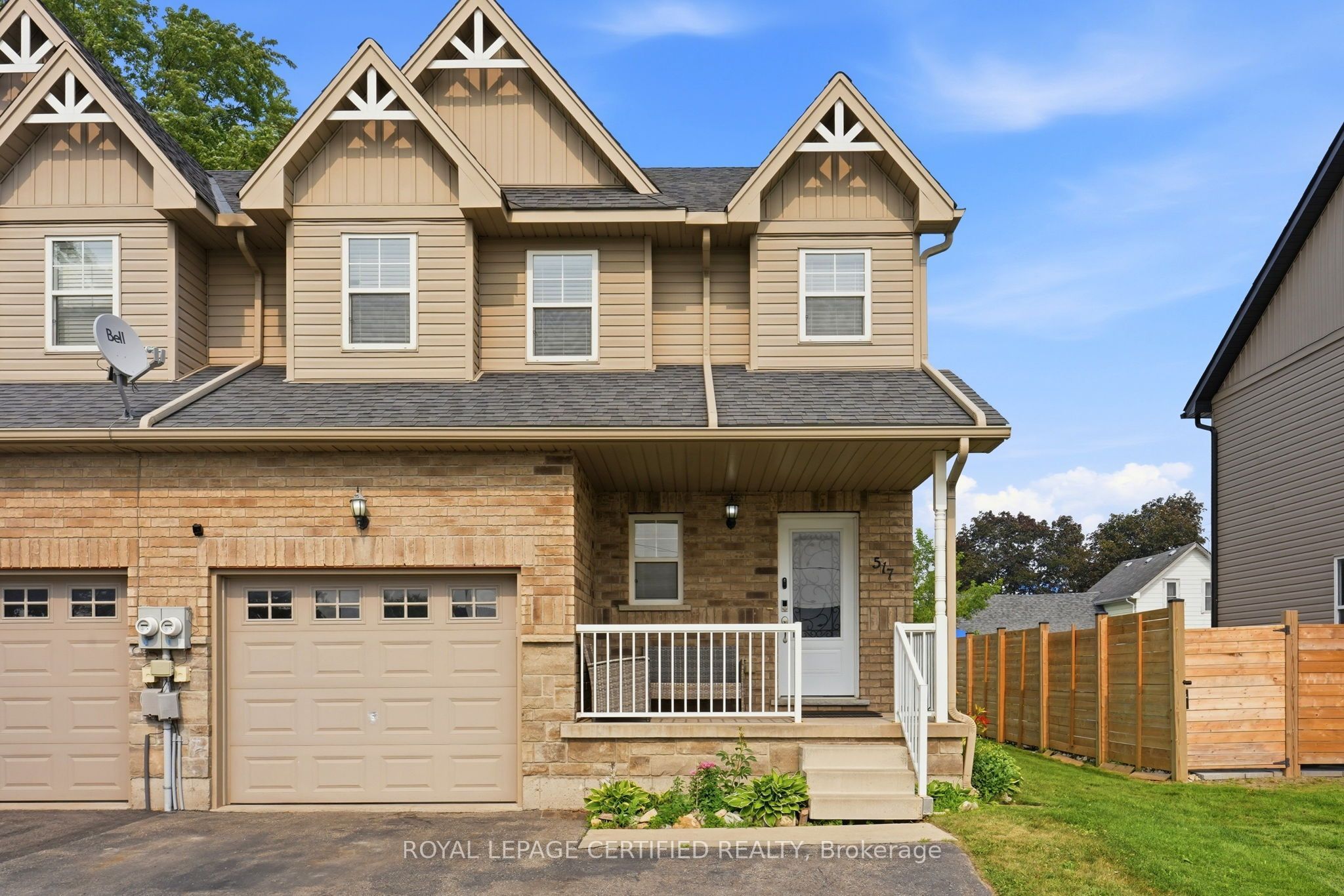 517 Victoria Street Property Photo 1