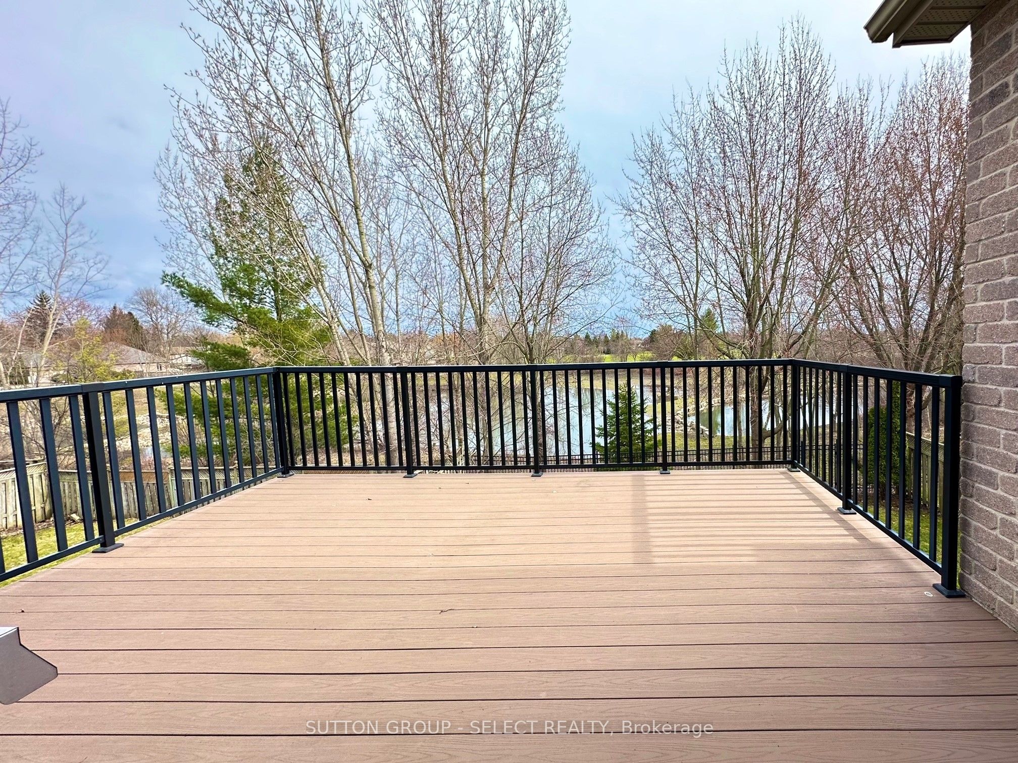 407 Kingbird Court Property Photo 22