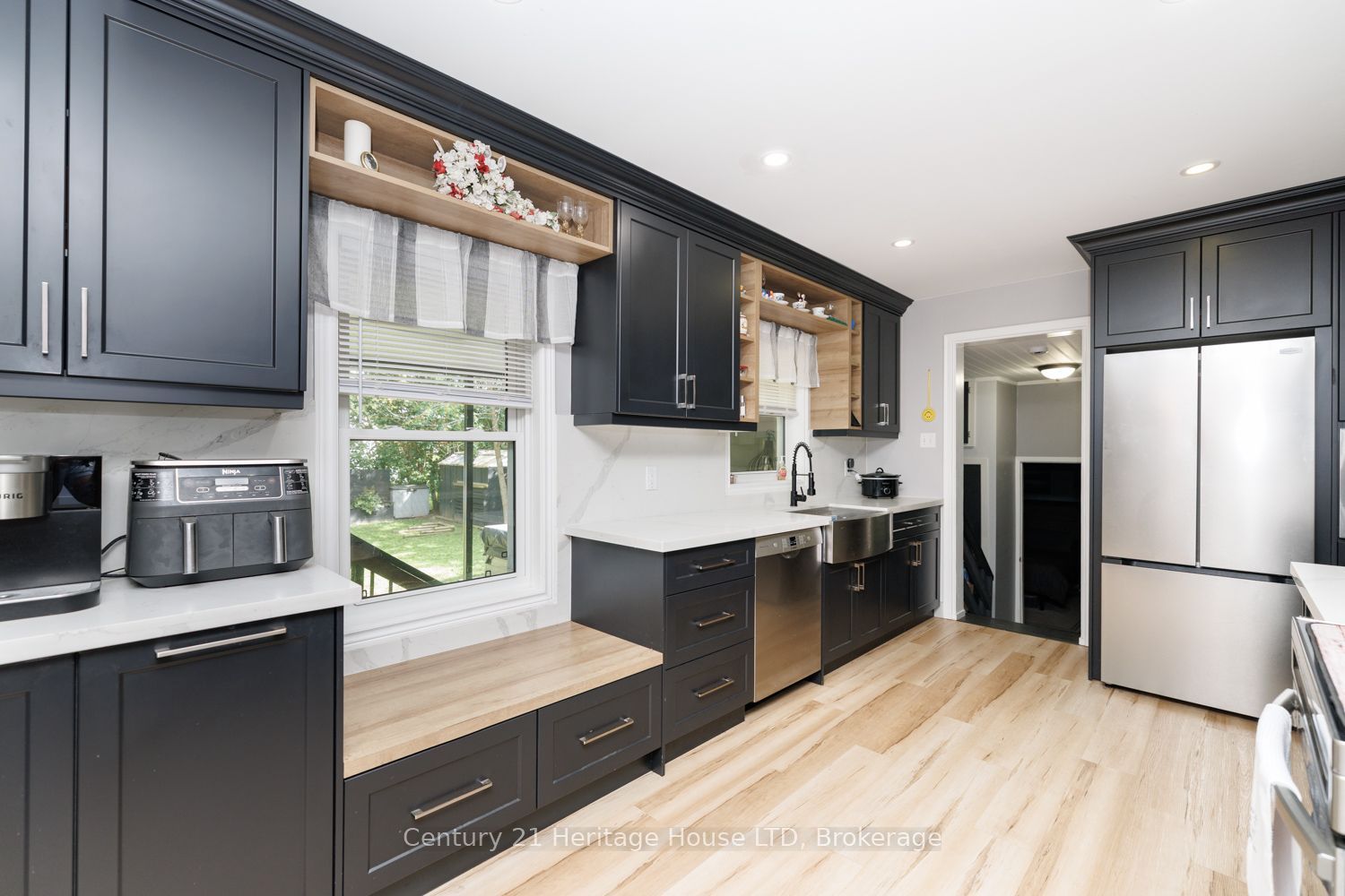 6 Greenock Circle Property Photo 10