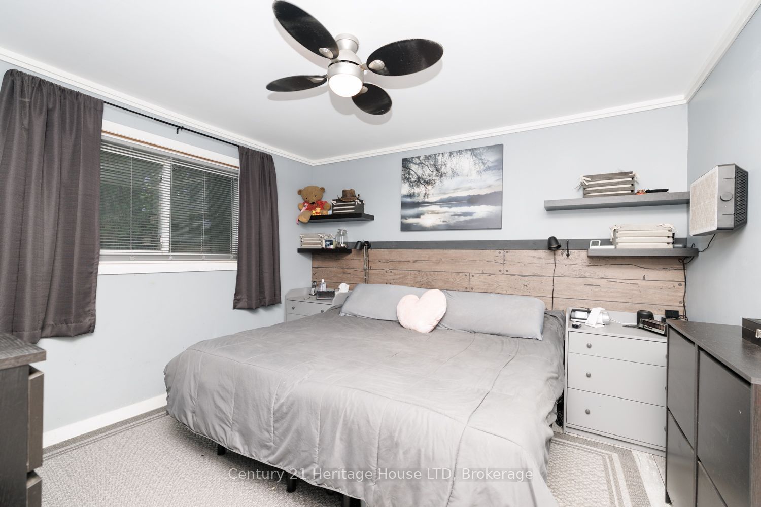 6 Greenock Circle Property Photo 15