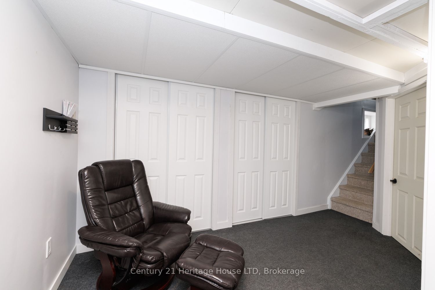 6 Greenock Circle Property Photo 25