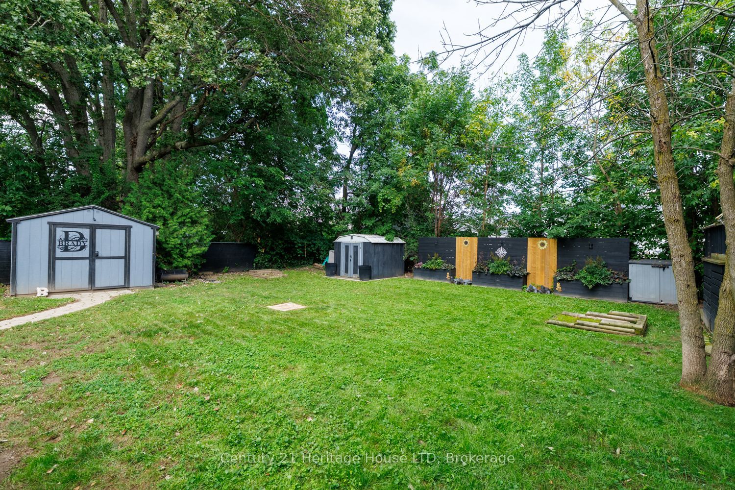 6 Greenock Circle Property Photo 35