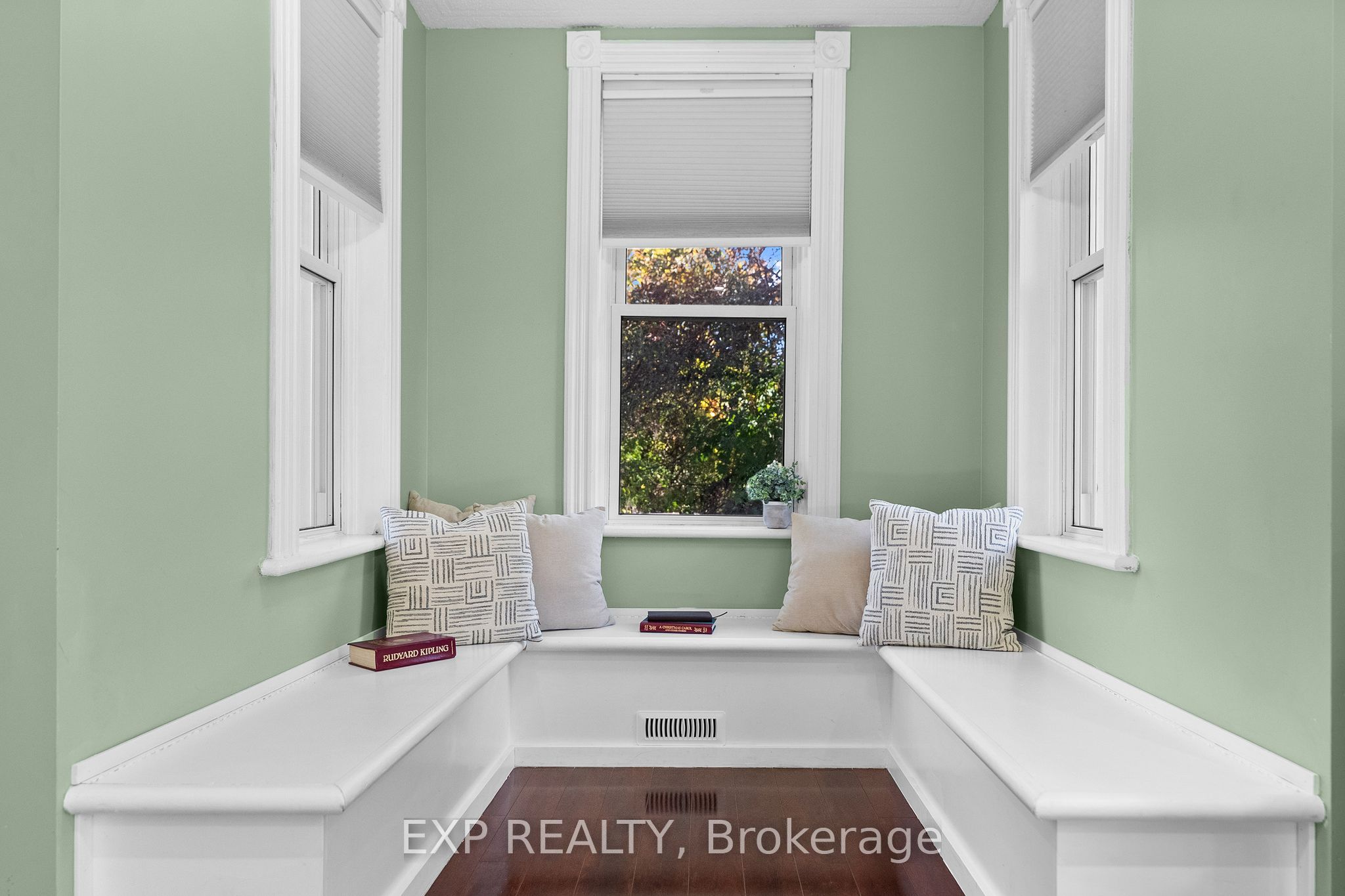 156 Margaret Street Property Photo 14