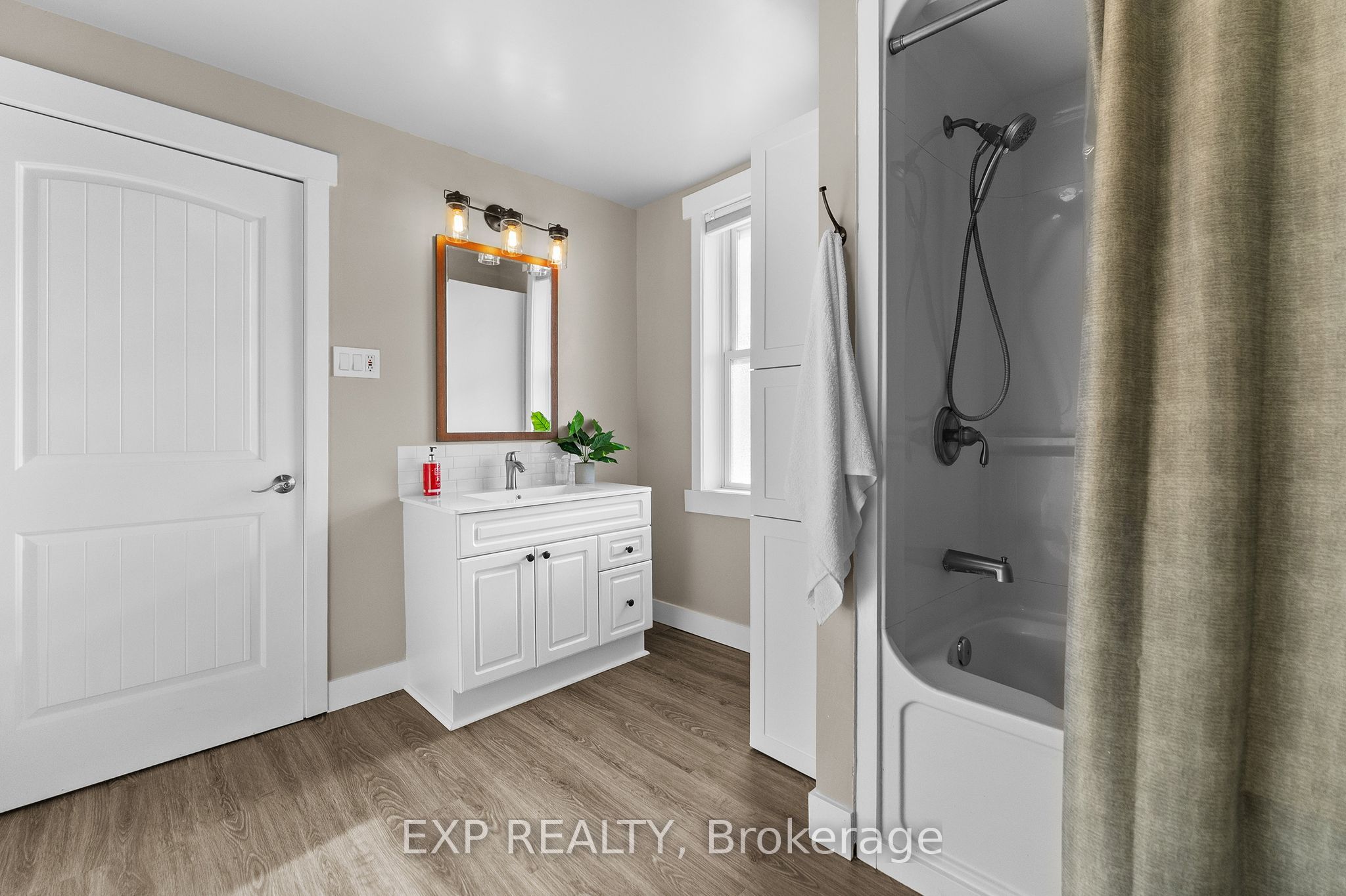 156 Margaret Street Property Photo 29