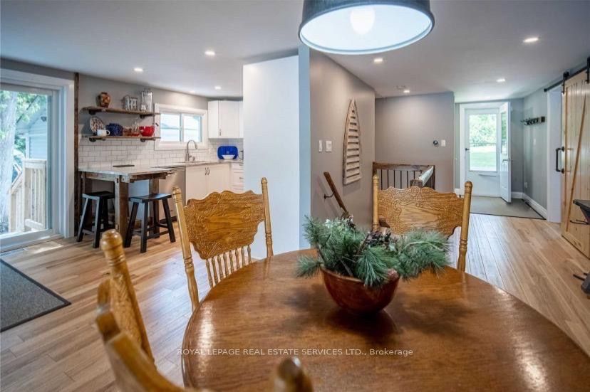 2365 Selwyn Bay Lane Property Photo 16