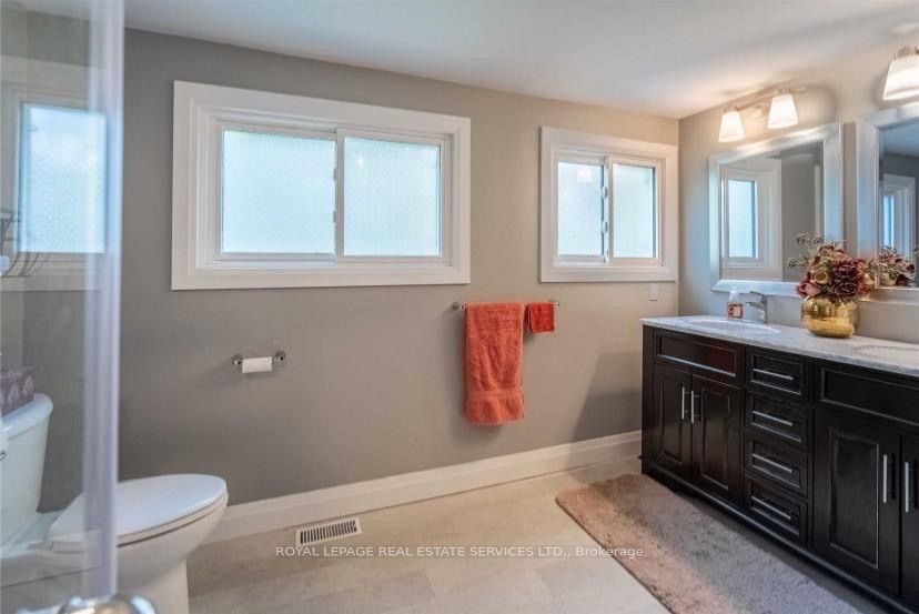 2365 Selwyn Bay Lane Property Photo 28