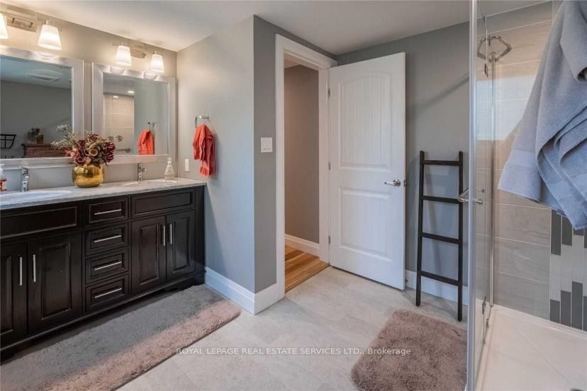 2365 Selwyn Bay Lane Property Photo 29