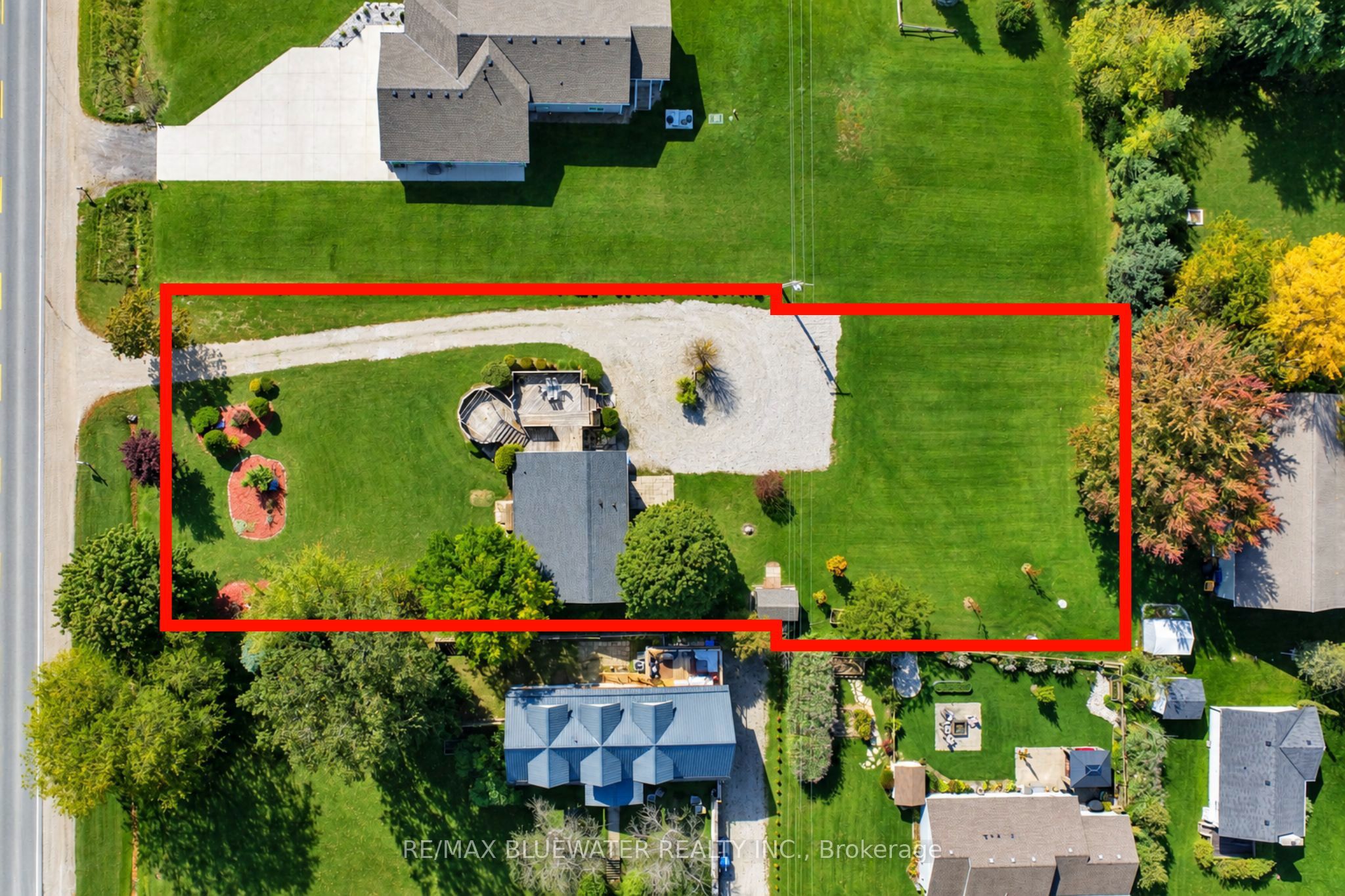 71251 Bluewater Highway Property Photo 6
