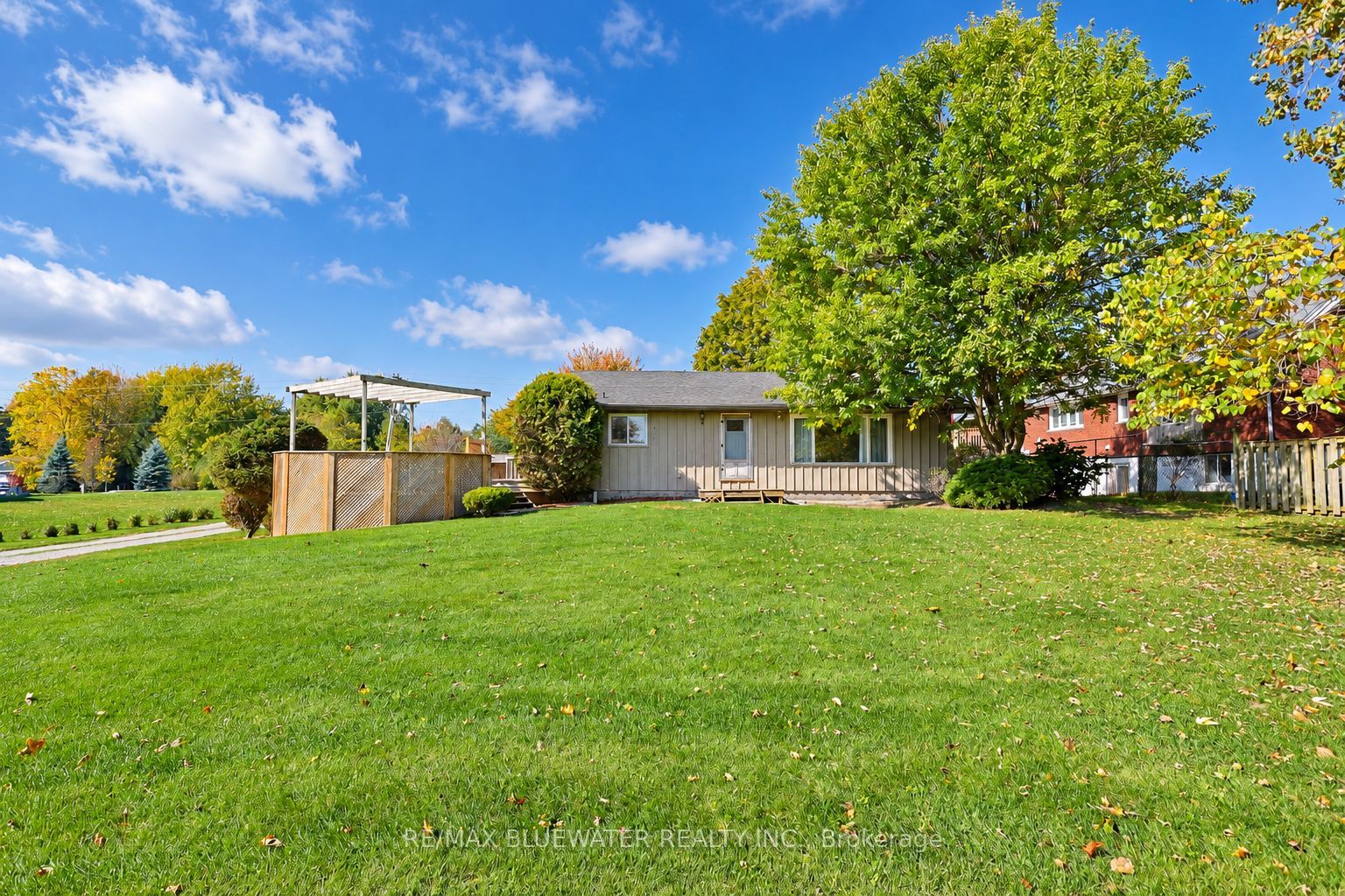 71251 Bluewater Highway Property Photo 8