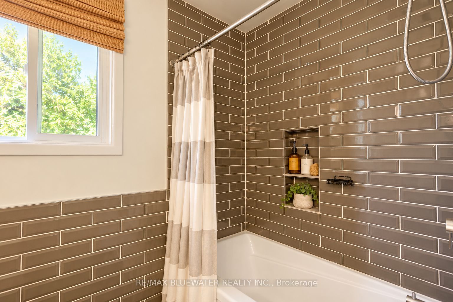 71251 Bluewater Highway Property Photo 26