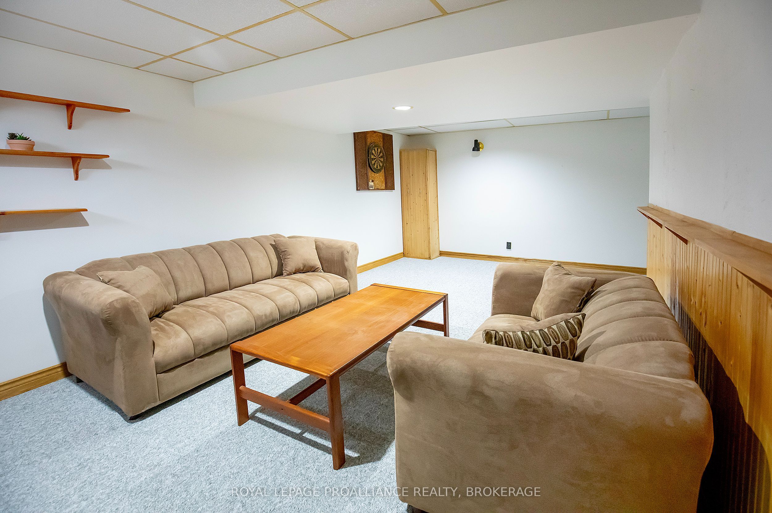 676 Willis Street Property Photo 16