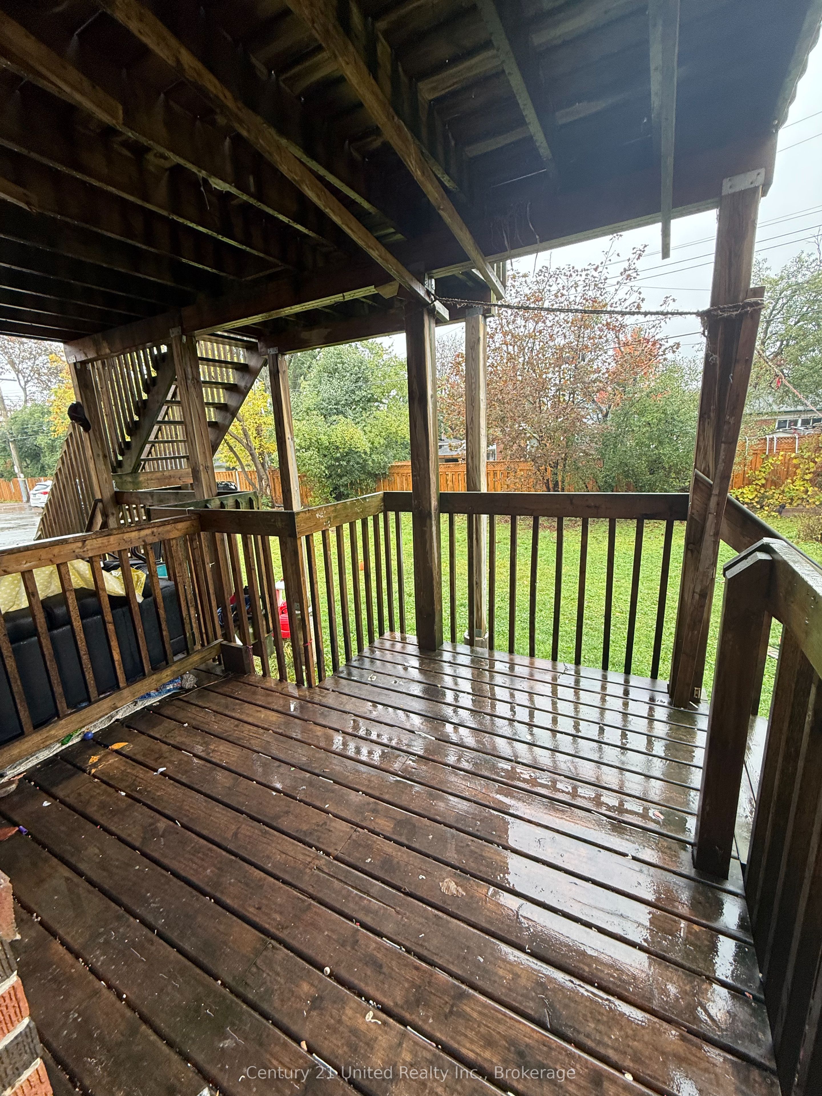 1269 Clonsilla Avenue A Property Photo 8