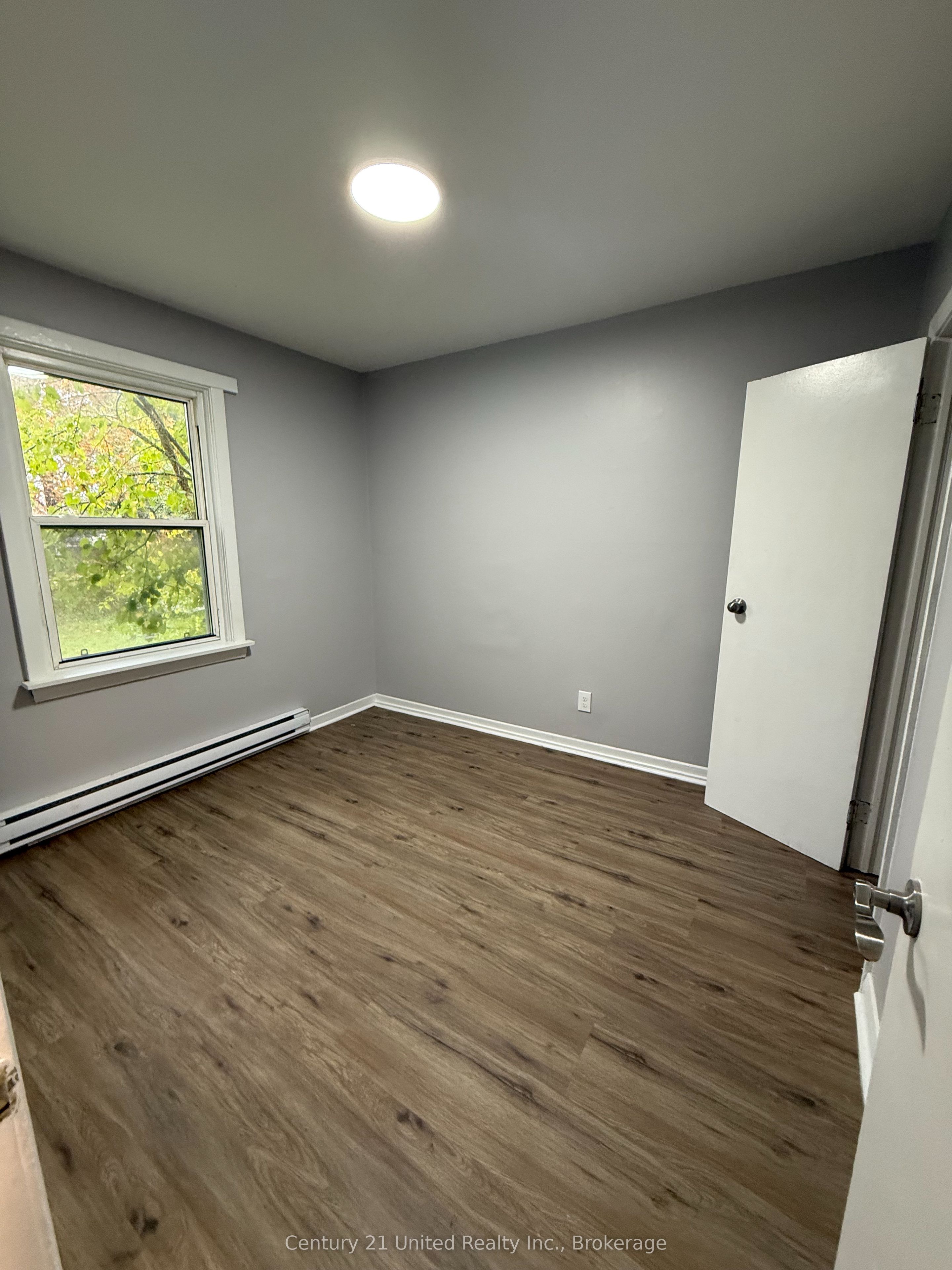 1269 Clonsilla Avenue A Property Photo 13