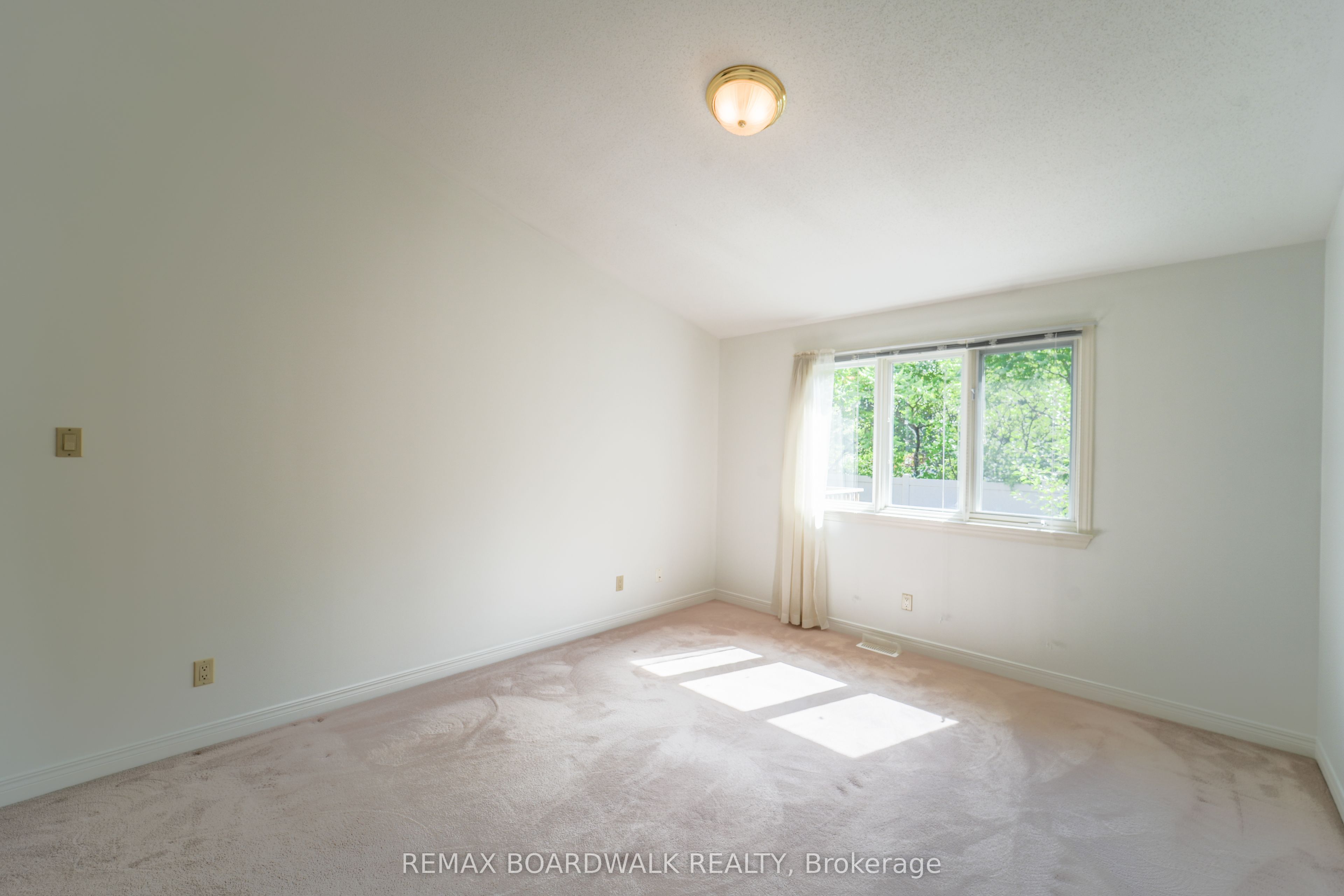 3 Coulson Court Property Photo 19