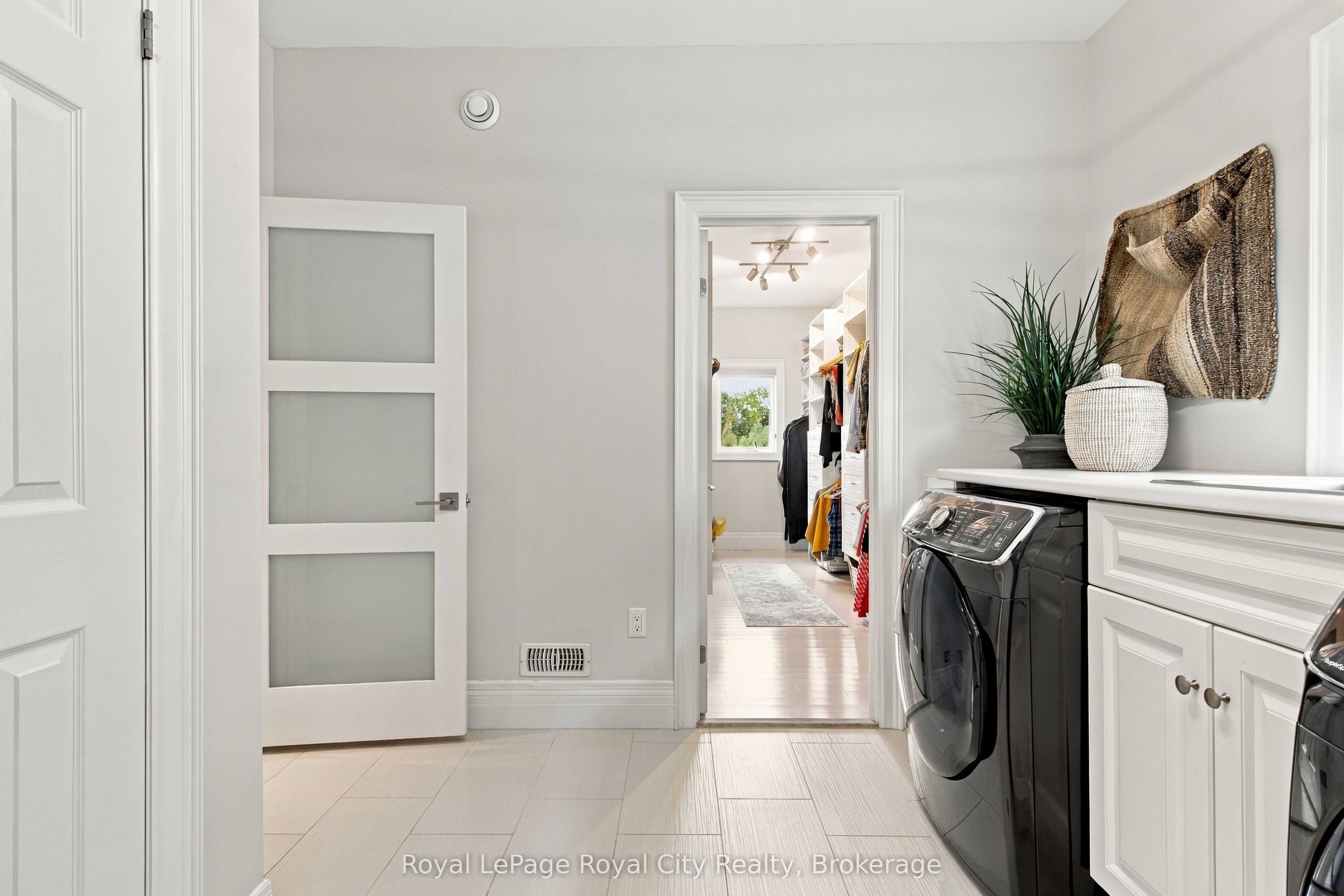 96 Mccann Street Property Photo 37