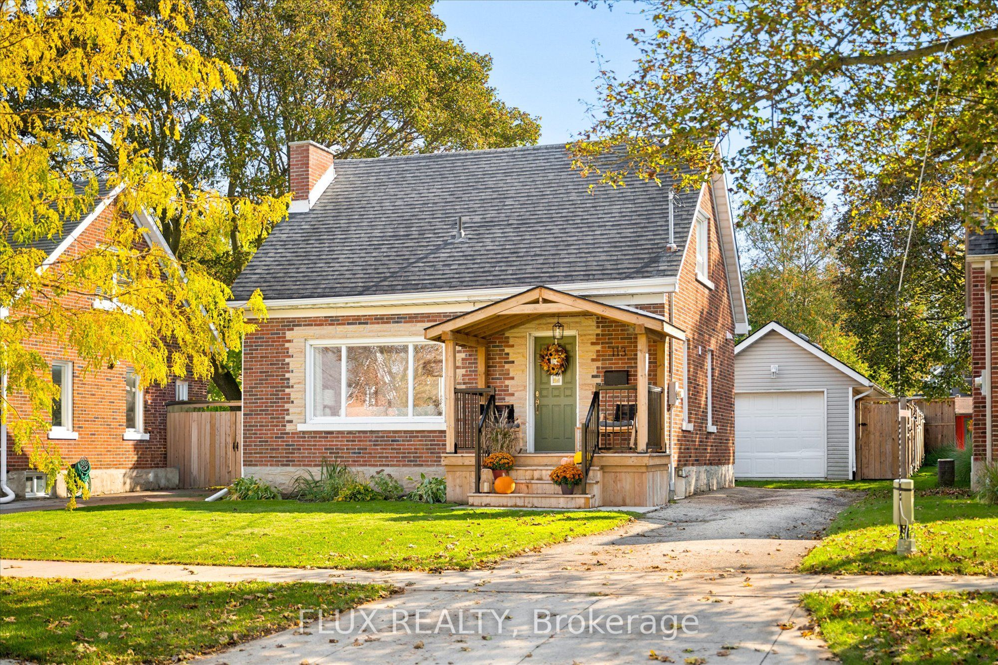 113 Adelaide Street Property Photo 1
