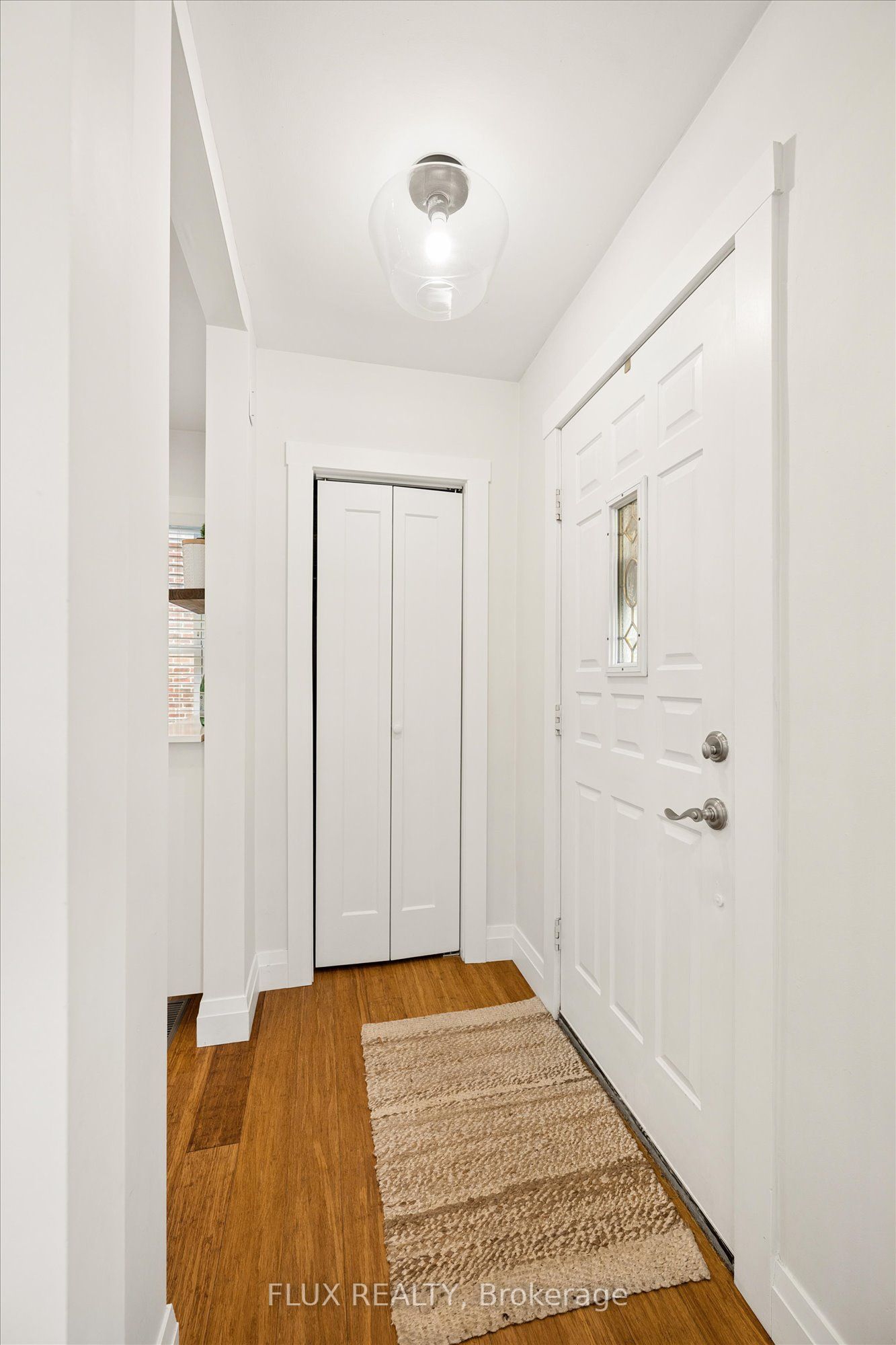 113 Adelaide Street Property Photo 8