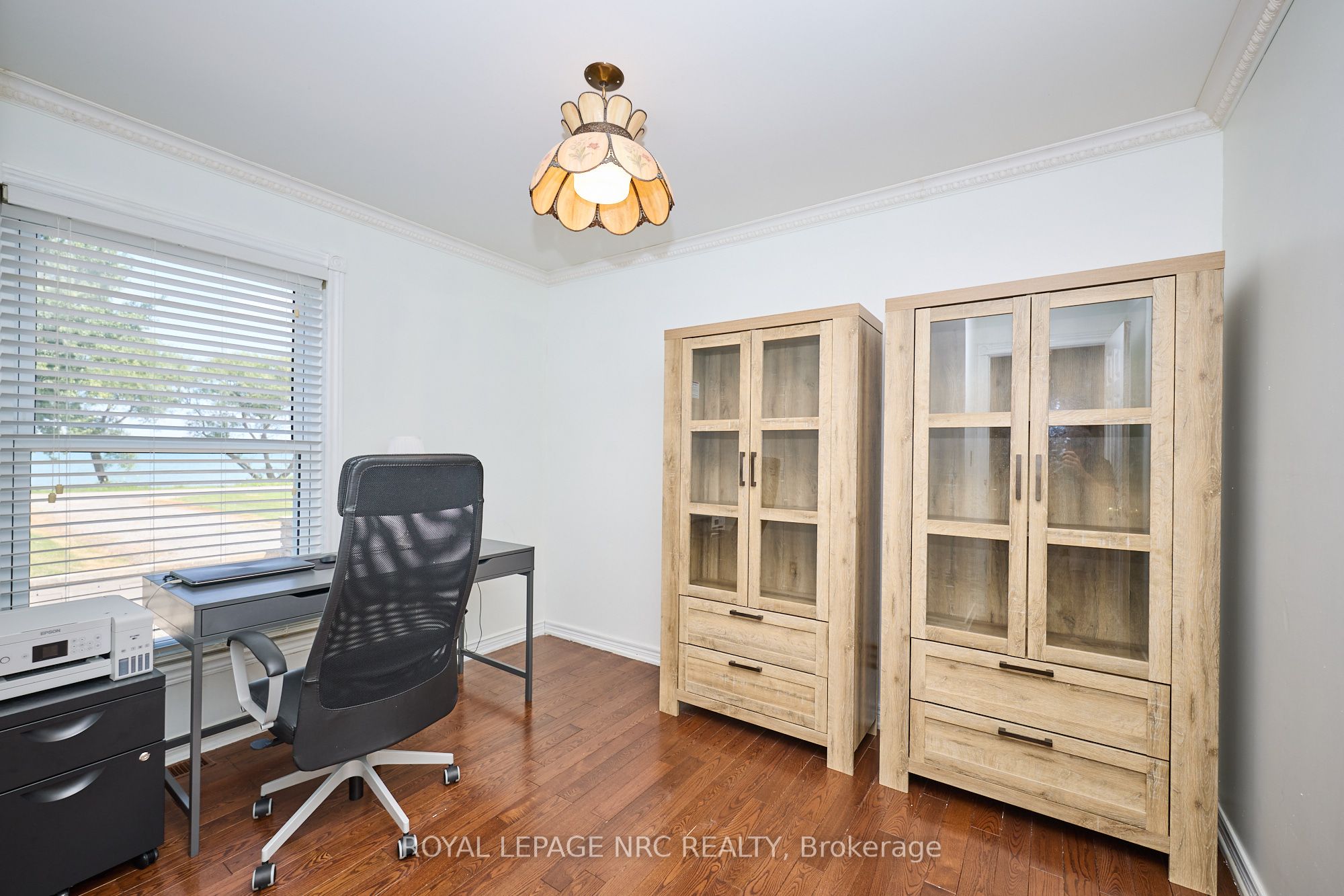 4040 Lakeshore Road Property Photo 13