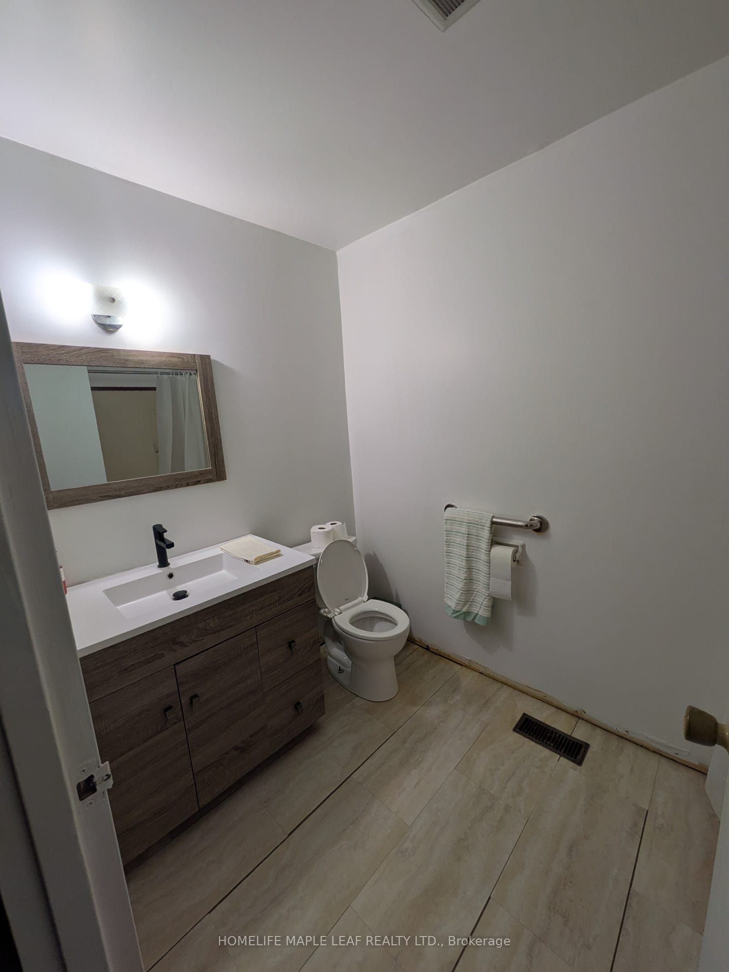 67 Rand Street Property Photo 18