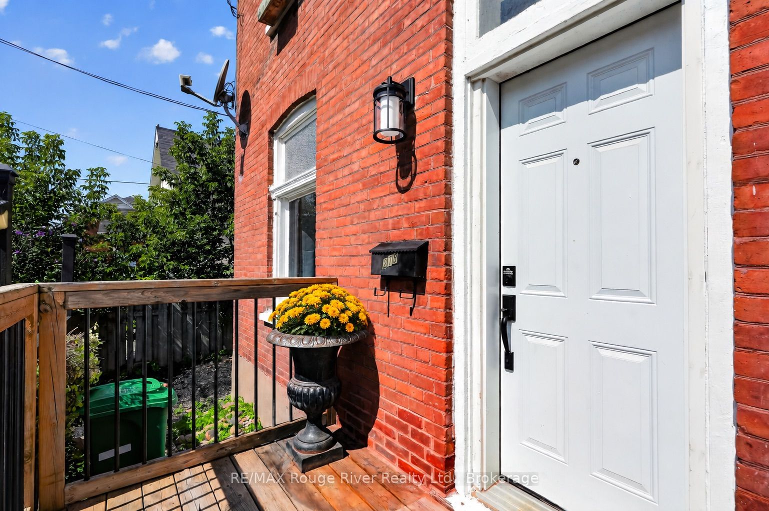 278 Dalhousie Street Property Photo 2