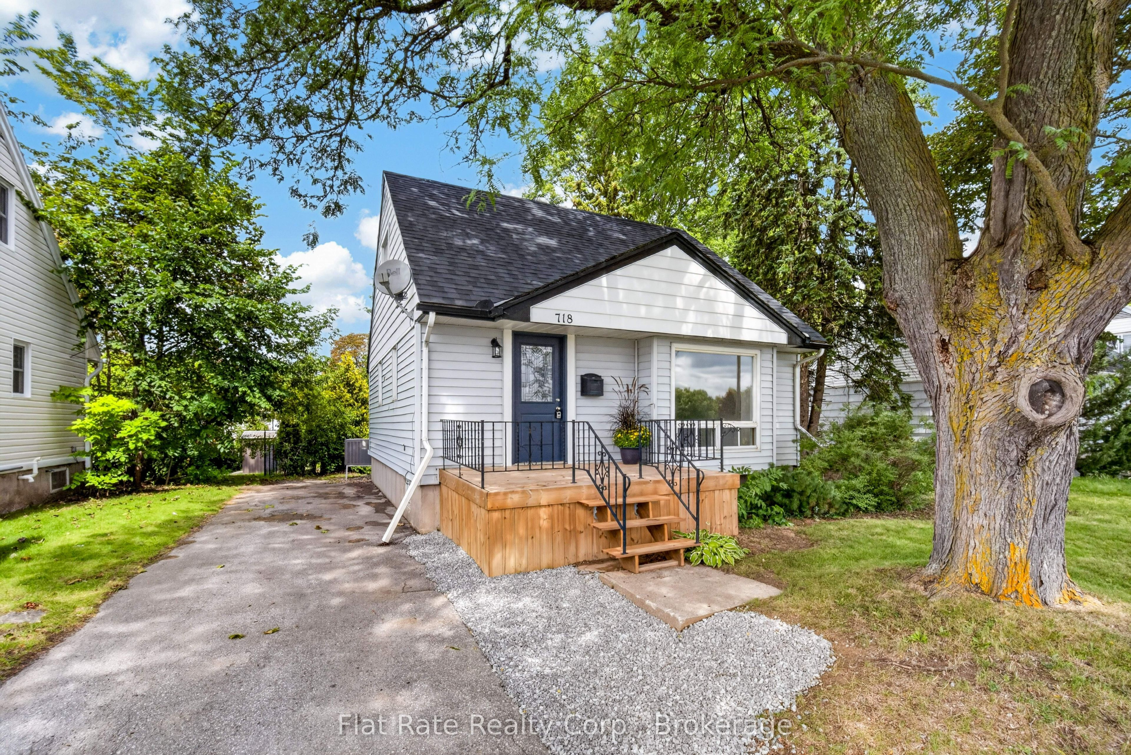 718 Gillespie Avenue Property Photo 1