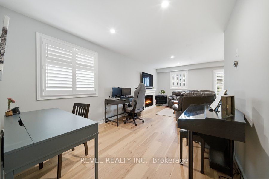28 Lake Street Property Photo 32