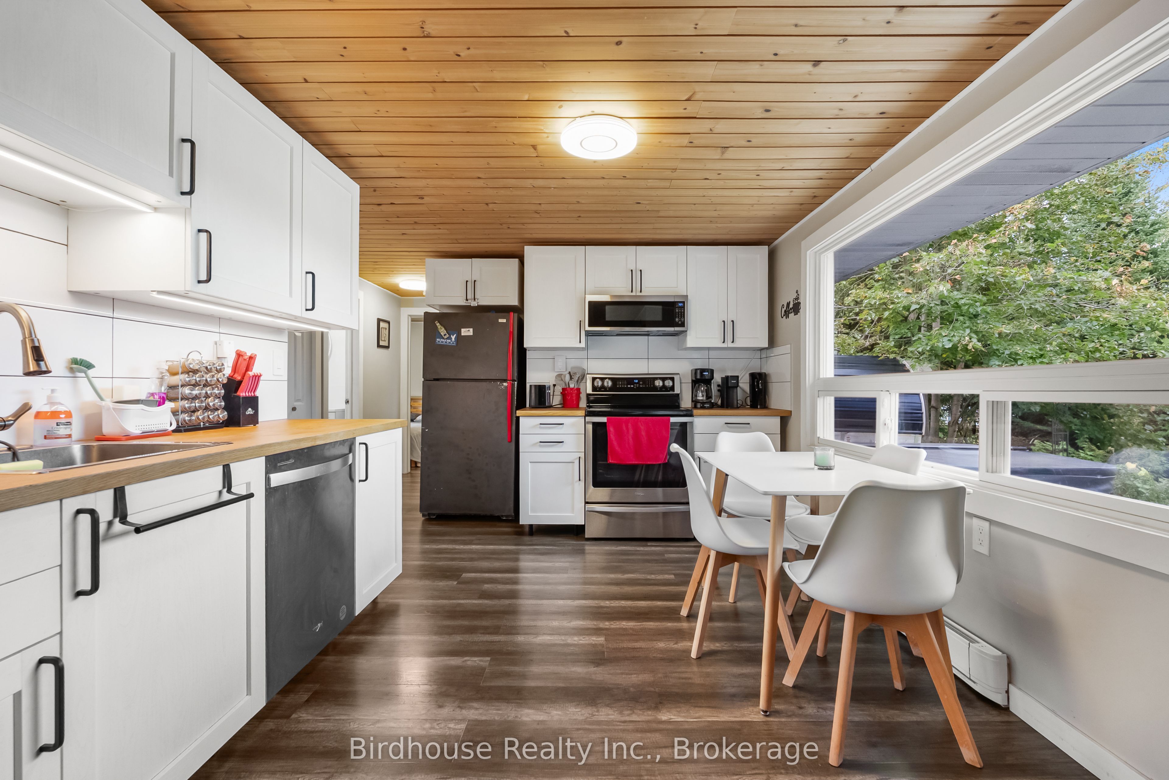 284 Kawartha Hideaway Road Property Photo 10