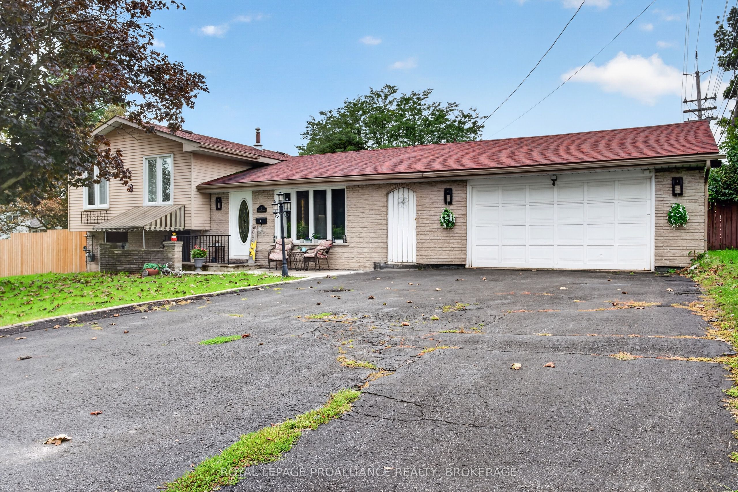 2 Virginia Street Property Photo 3