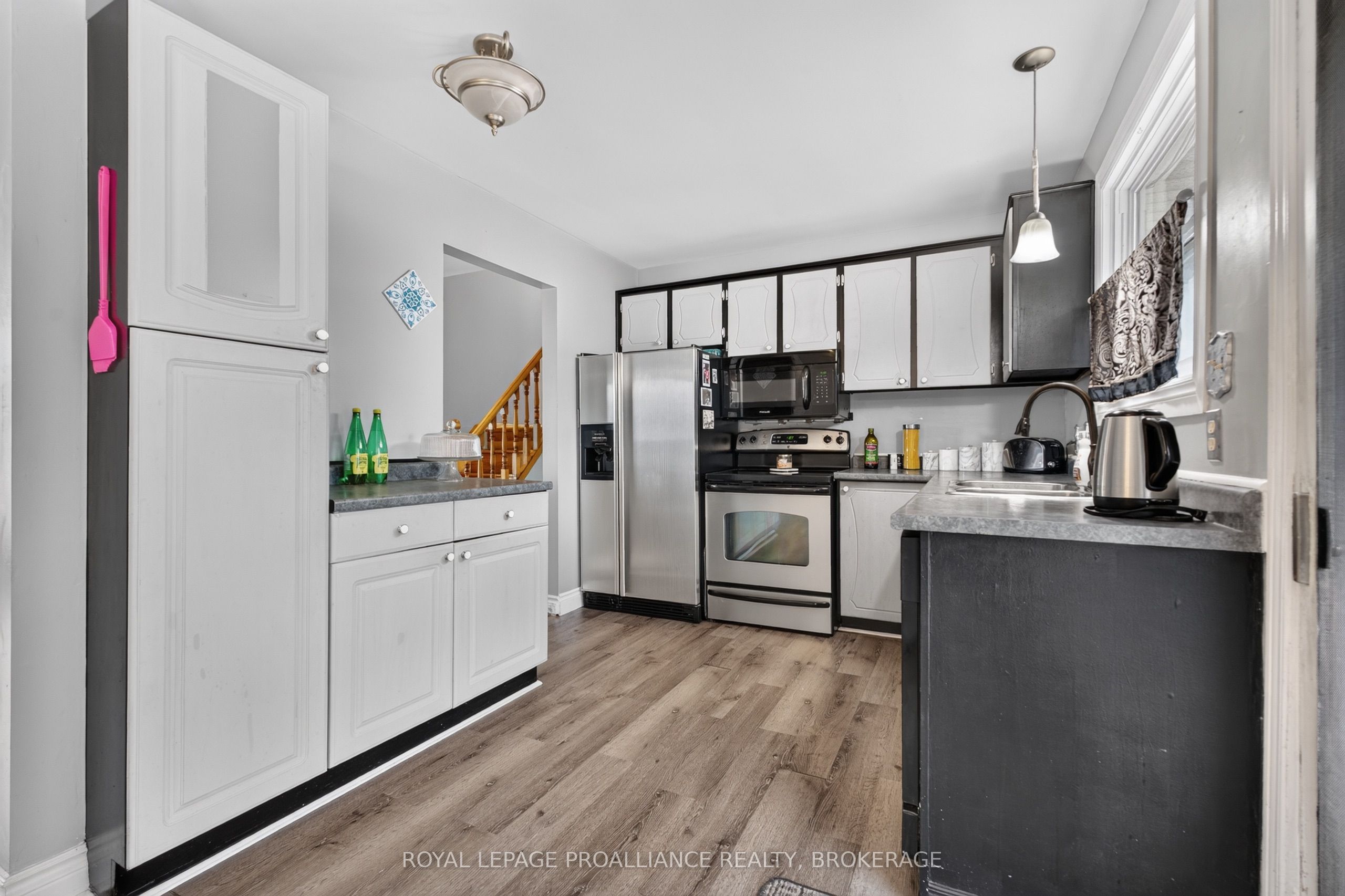 2 Virginia Street Property Photo 9