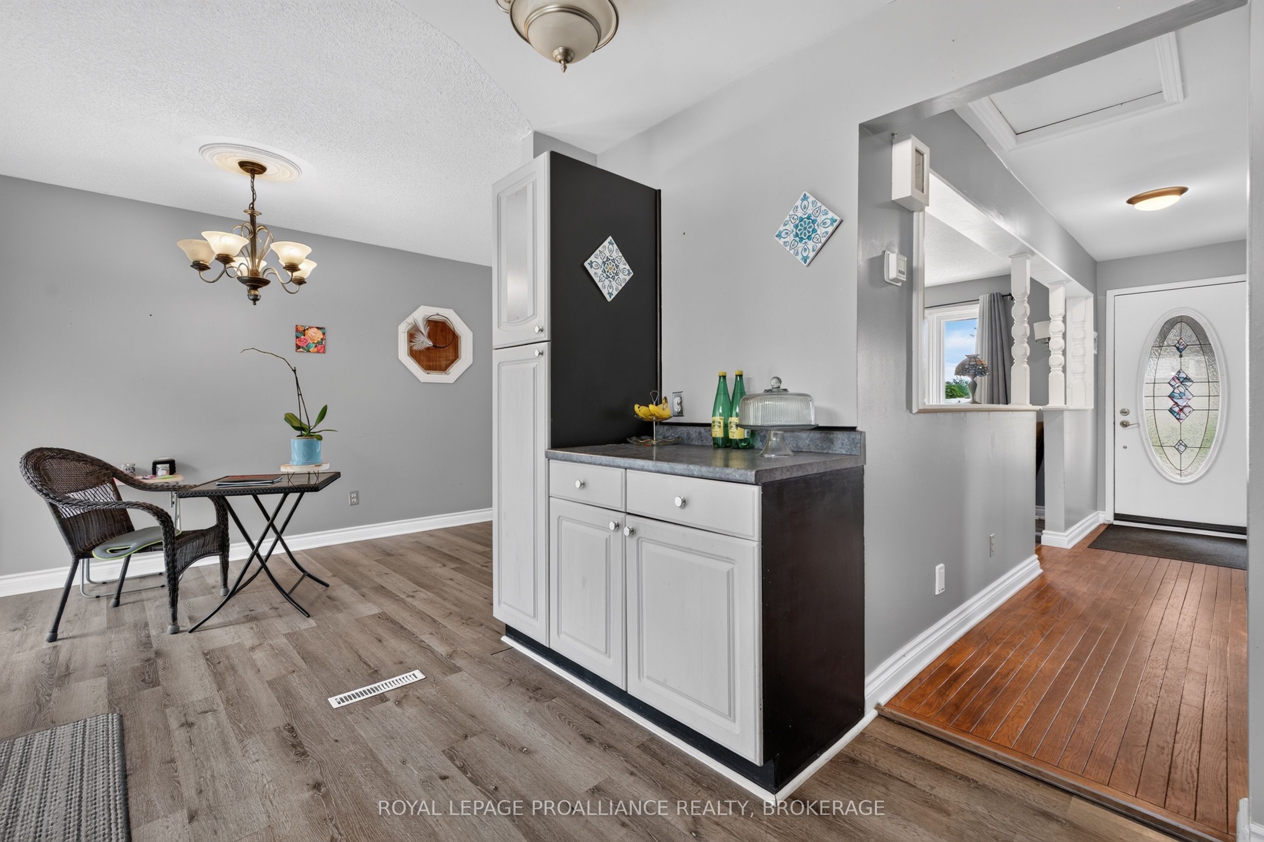 2 Virginia Street Property Photo 12