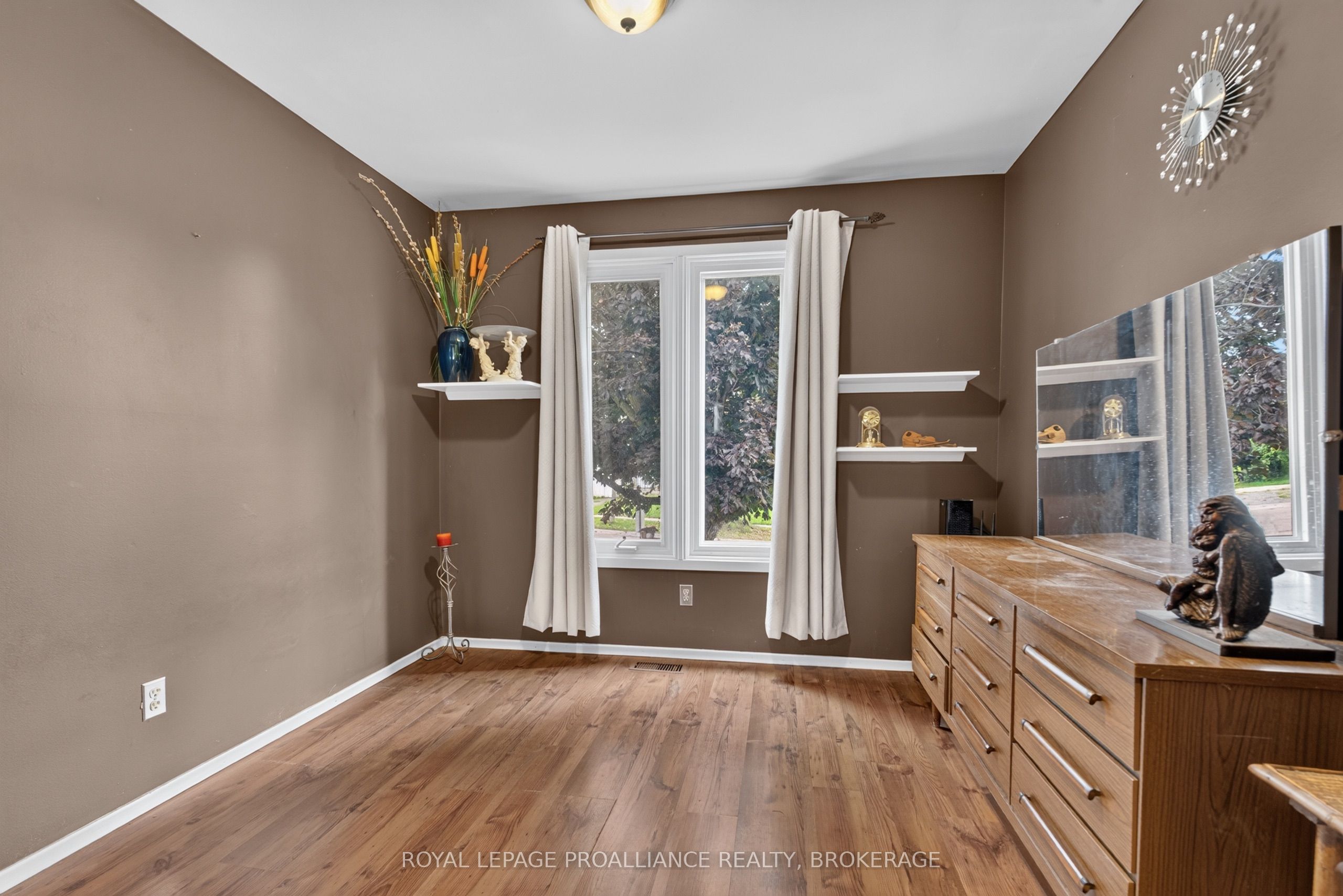 2 Virginia Street Property Photo 16